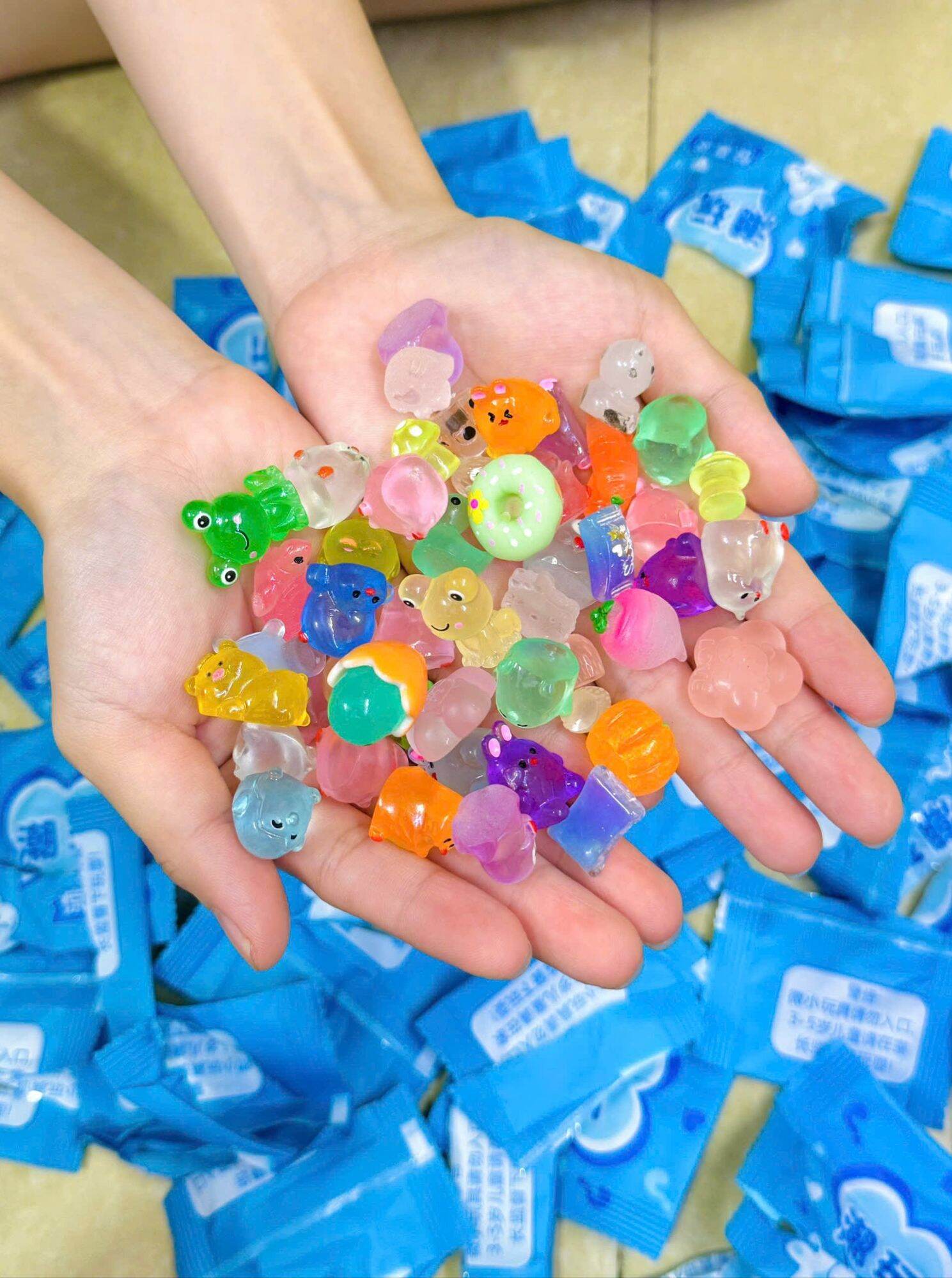  combo 30 túi mù mô hình động vật mini phát sáng 