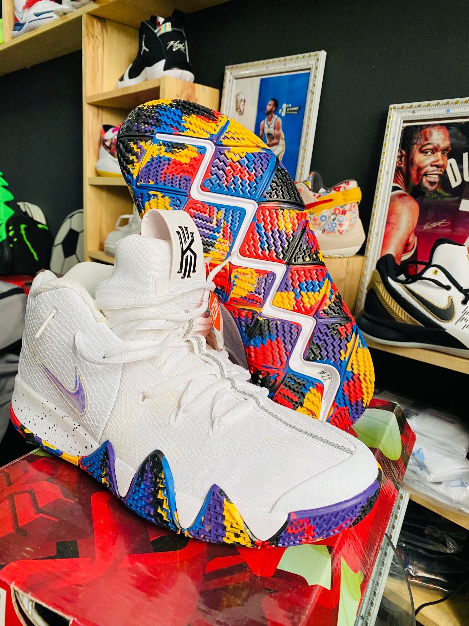 kyrie 5 march madness