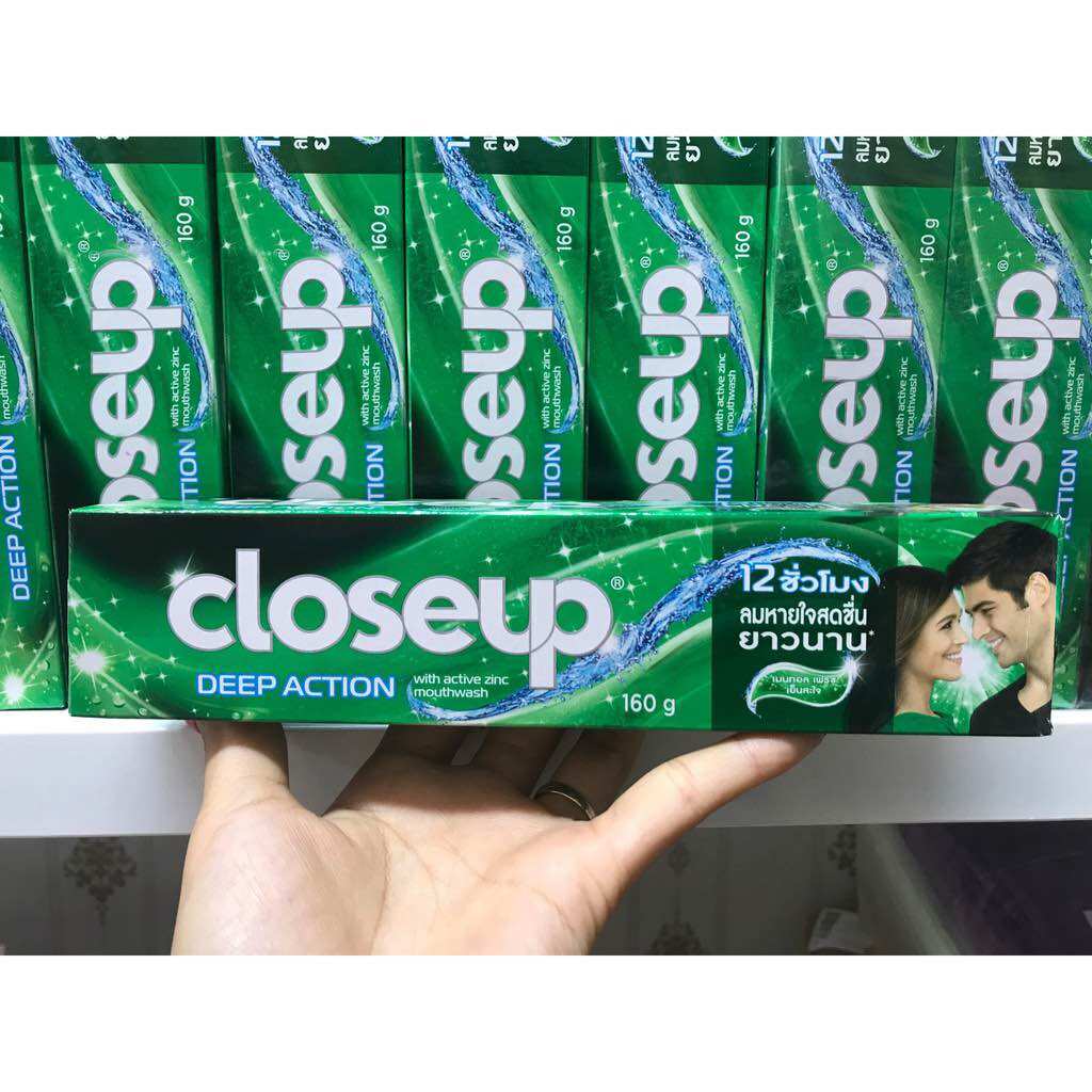 Kem đánh răng Closeup bạc hà the mát cho hơi thở thơm mát dài lâu 180g