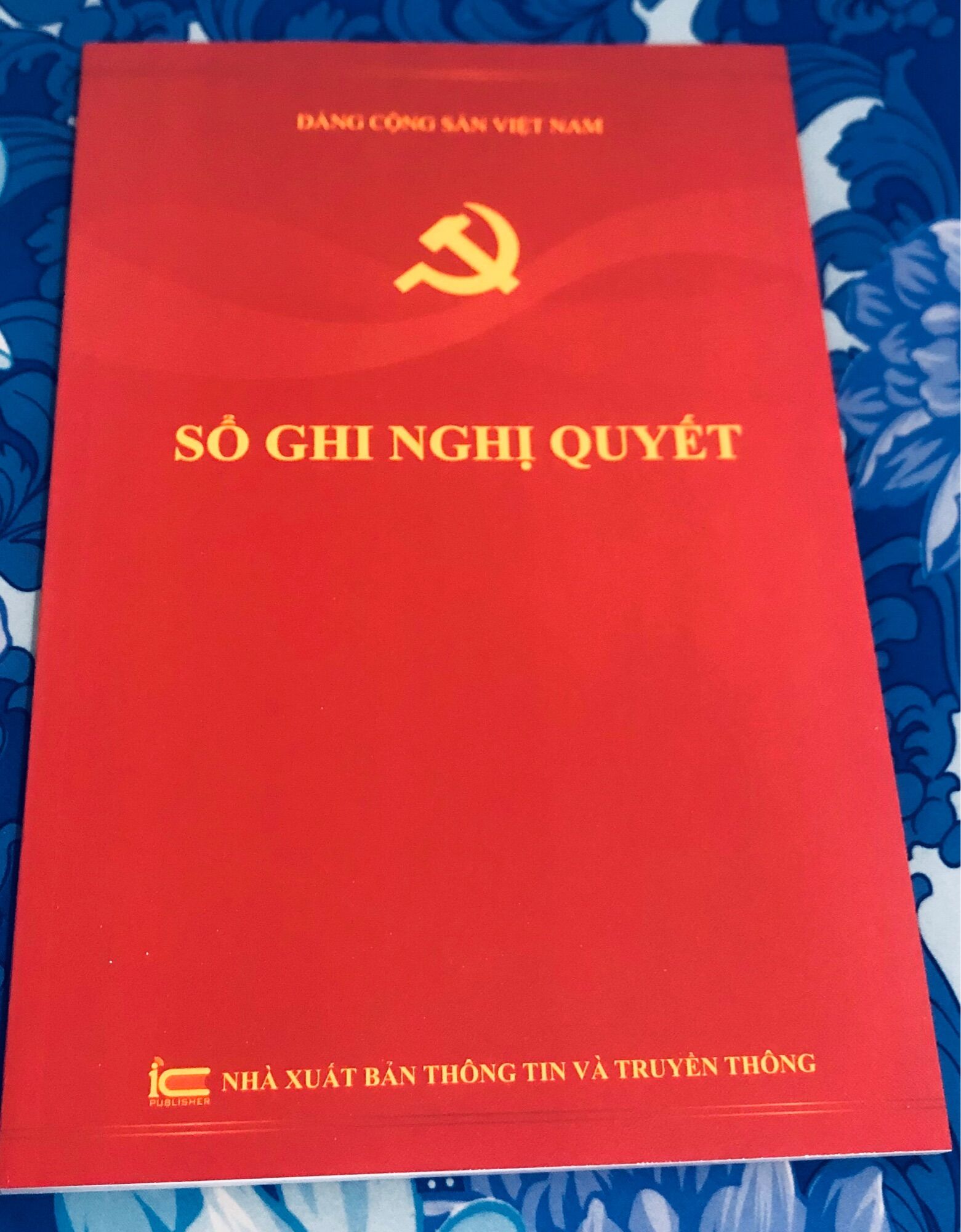 Sổ ghi nghị quyết