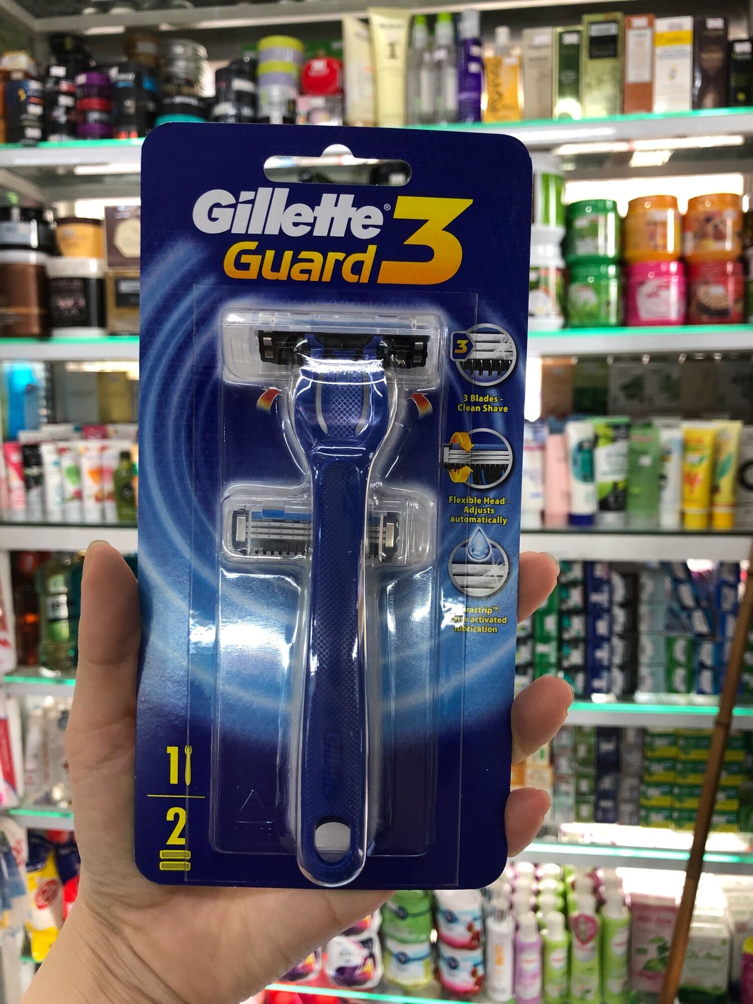 Dao cạo râu Gillette Guard3 1 cán + 2 lưỡi giá rẻ
