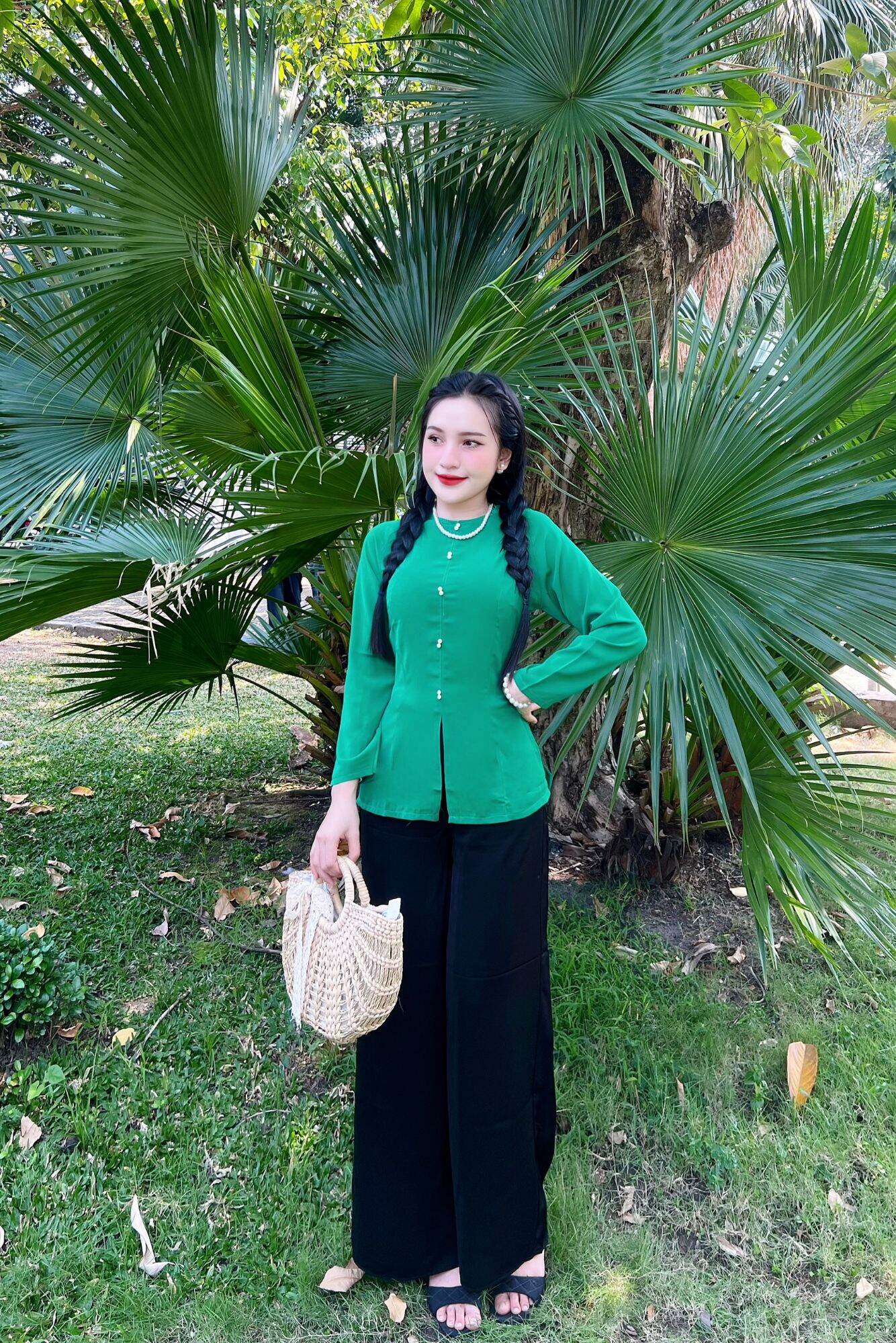 Bộ bà ba cổ tròn nút ngọc đôi tay dài suông