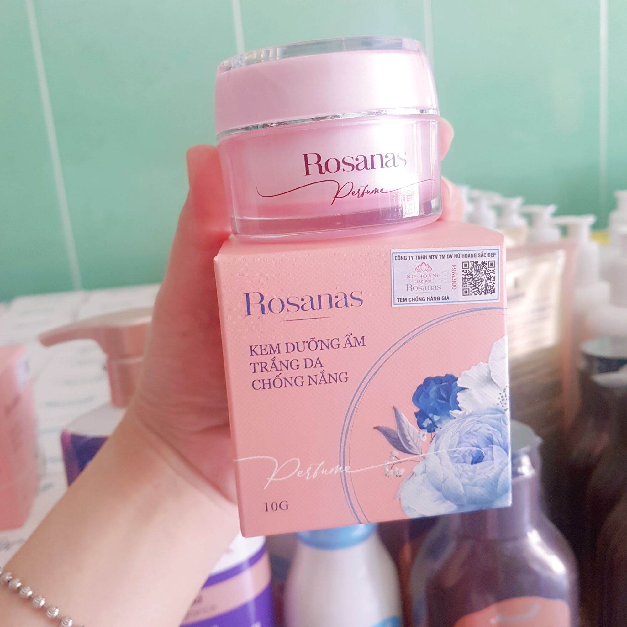Kem face dưỡng da Rosanas 10g