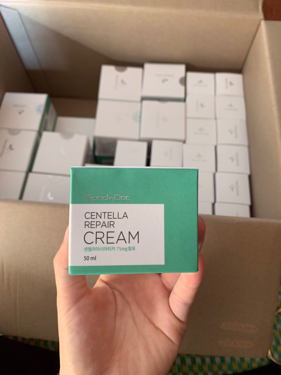 Kem dưỡng cấp ẩm phục hồi da Goodndoc Centella Cream [ HÀNG CHÍNH HÃNG ]