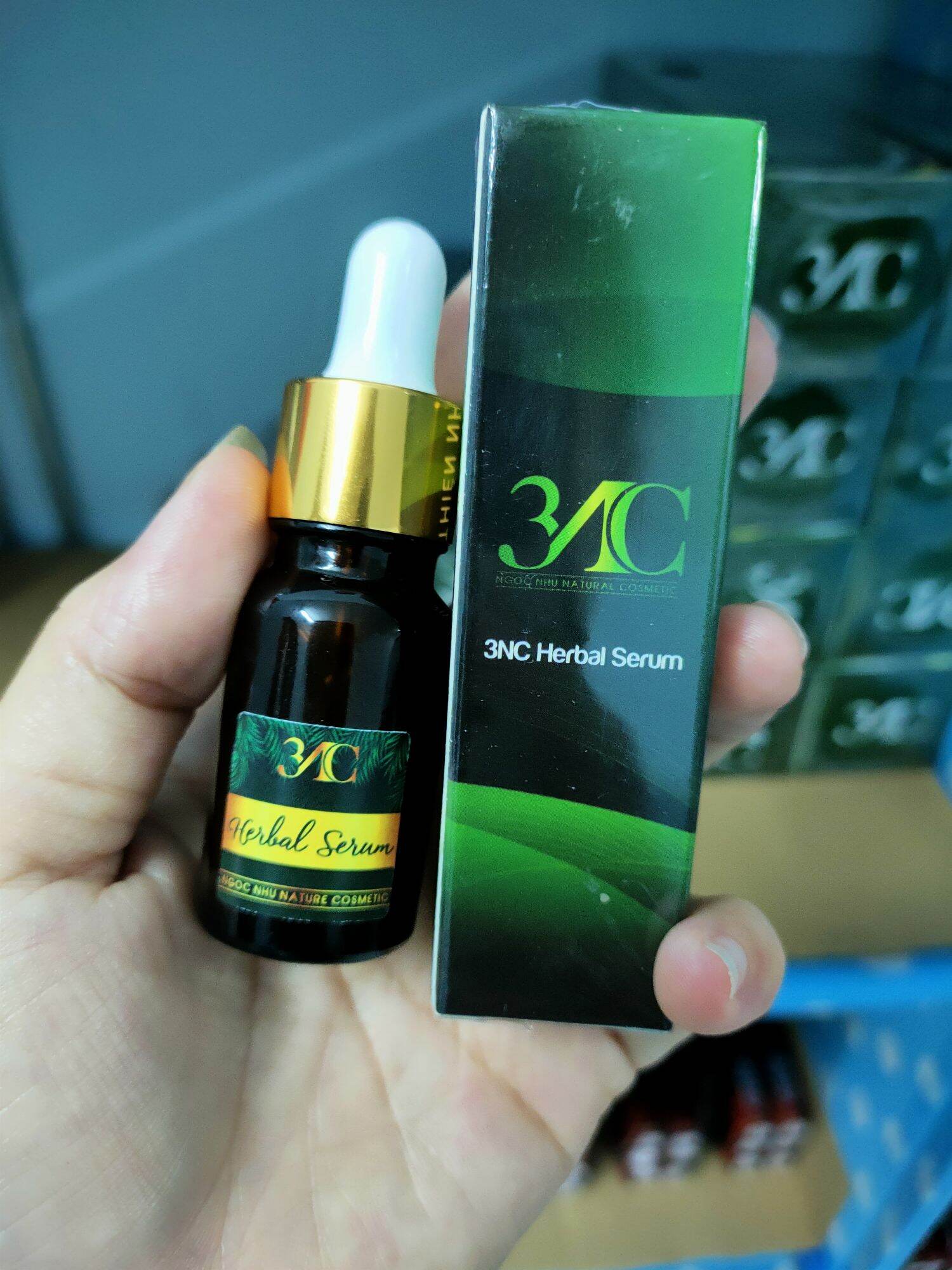 Serum ngừa mụn