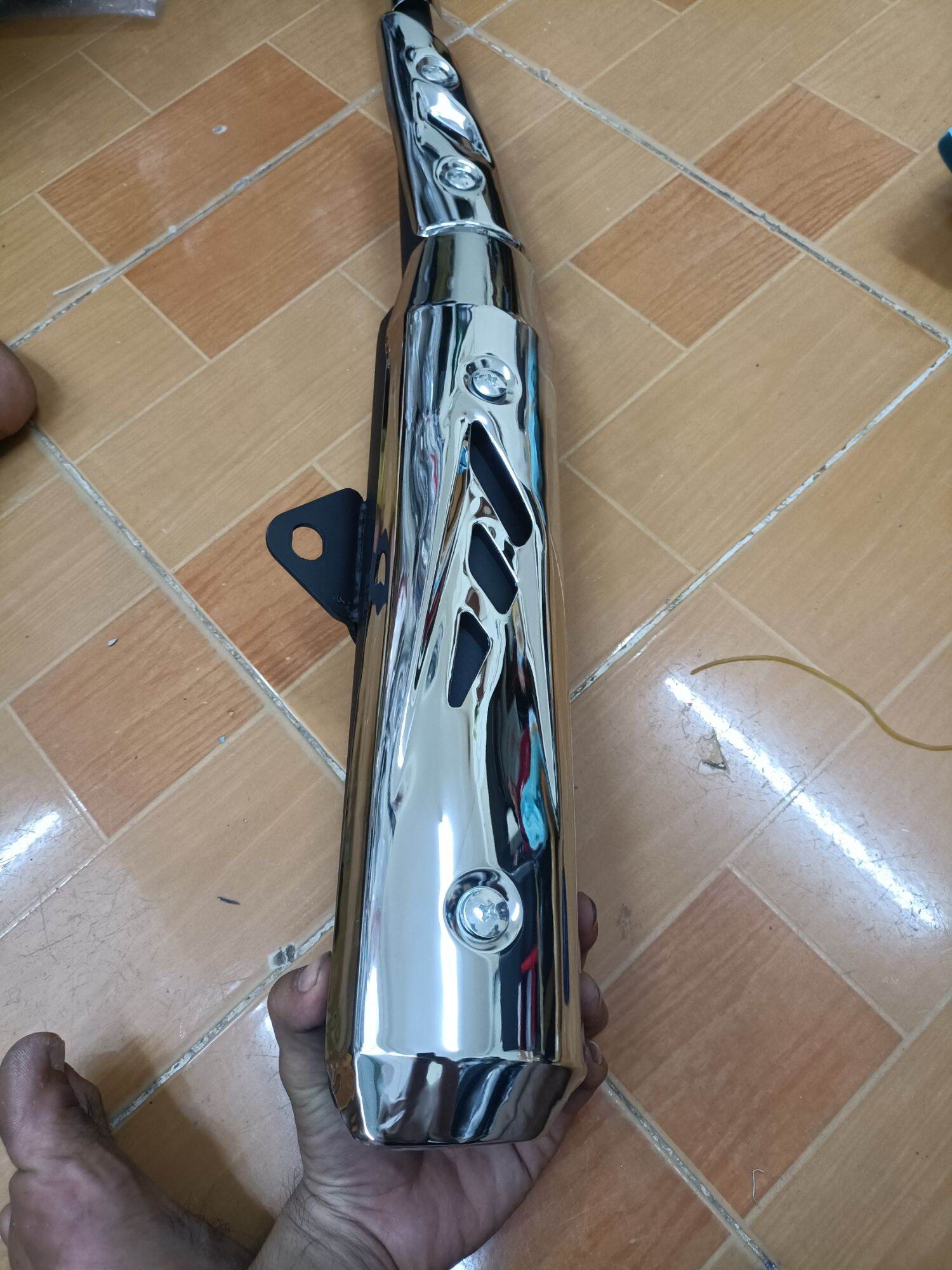 Pô Sirius ( pô tiếng êm như theo xe)