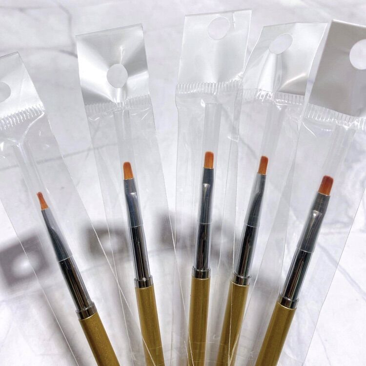 Cọ hoa cúc vẽ nail
