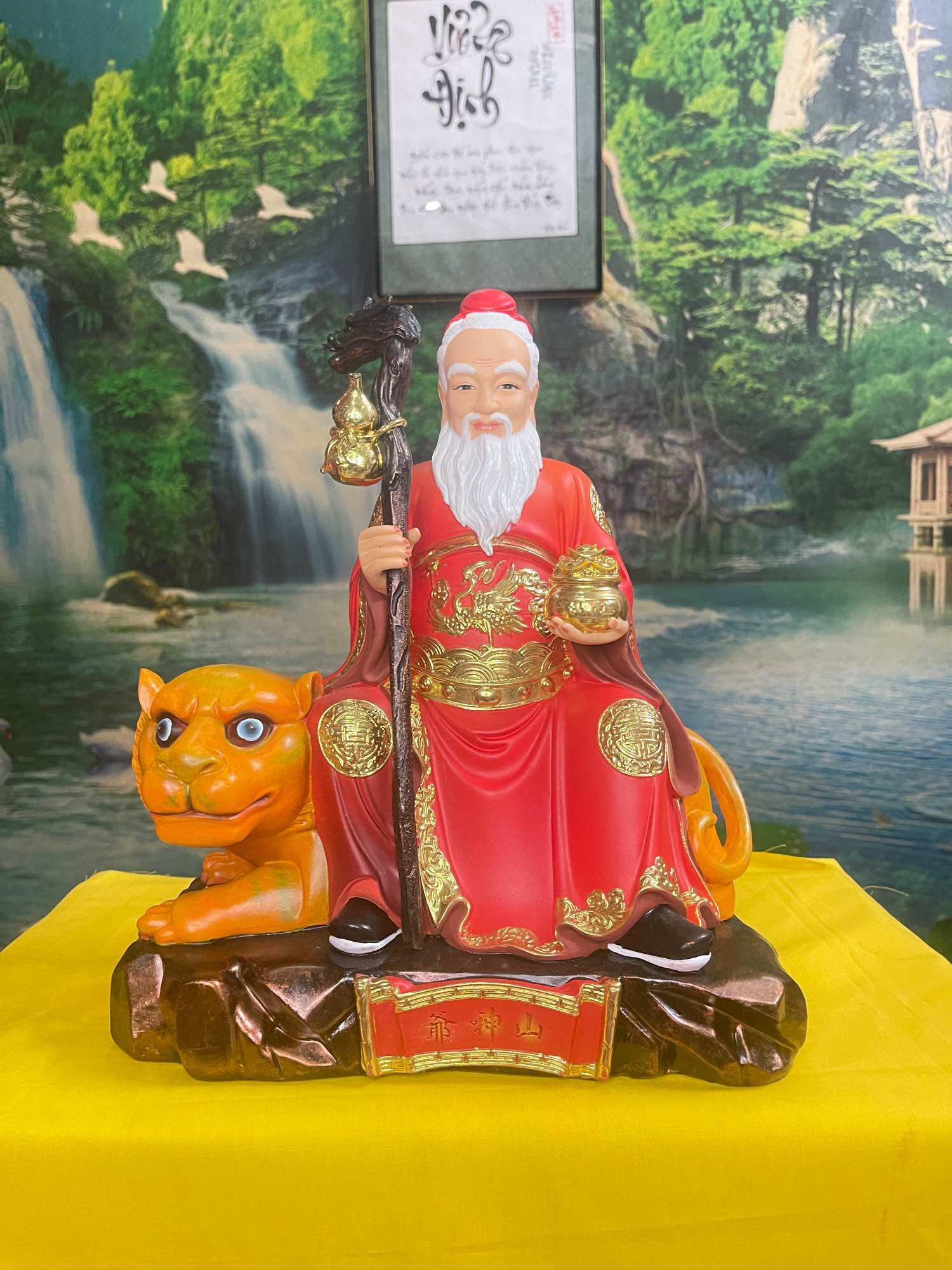Tượng Sơn Thần