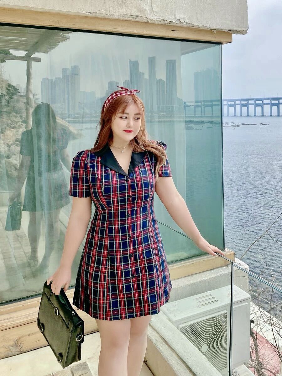 Đầm caro cổ Vest Big size