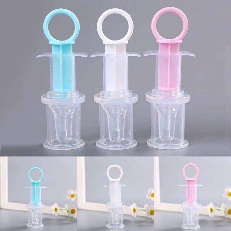 Cylinder for Giving Medicine to Children (Randomly)