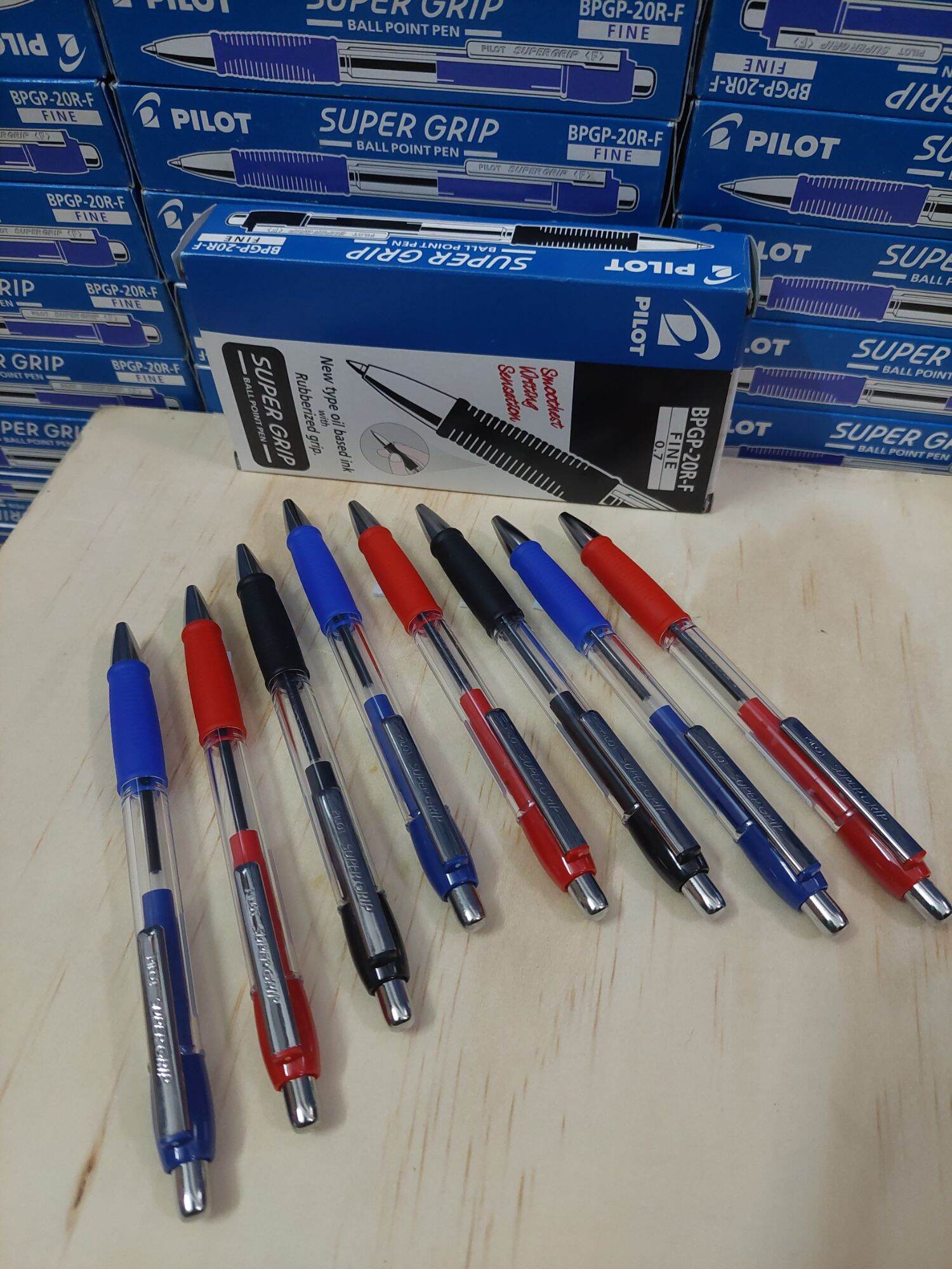 Bút Bi Bấm Super Grip ( BPGP-20R-F) ký tên cao cấp của Pilot (Made in Japan)