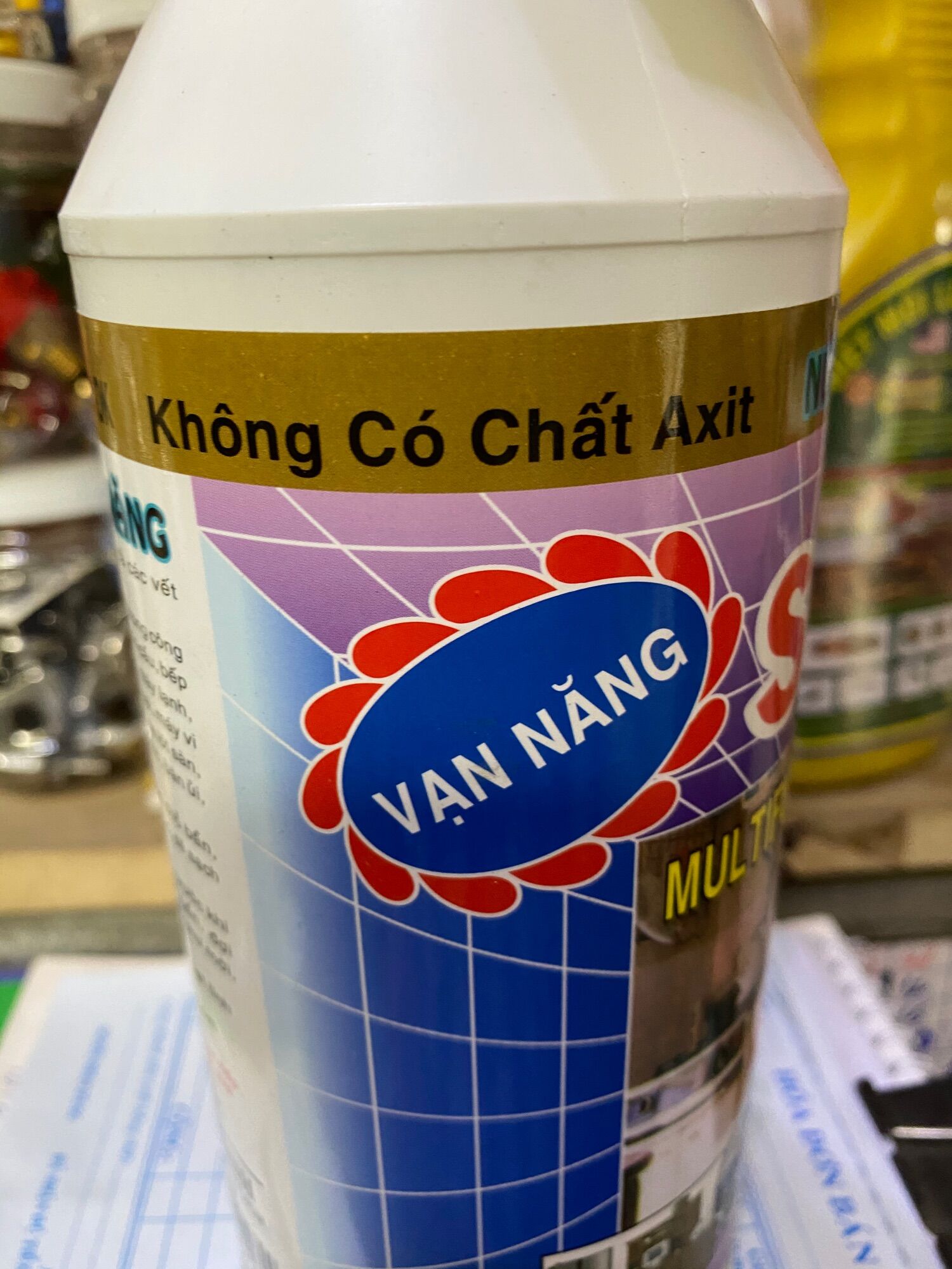 Xịt tẩy rửa vạn năng sủ bào