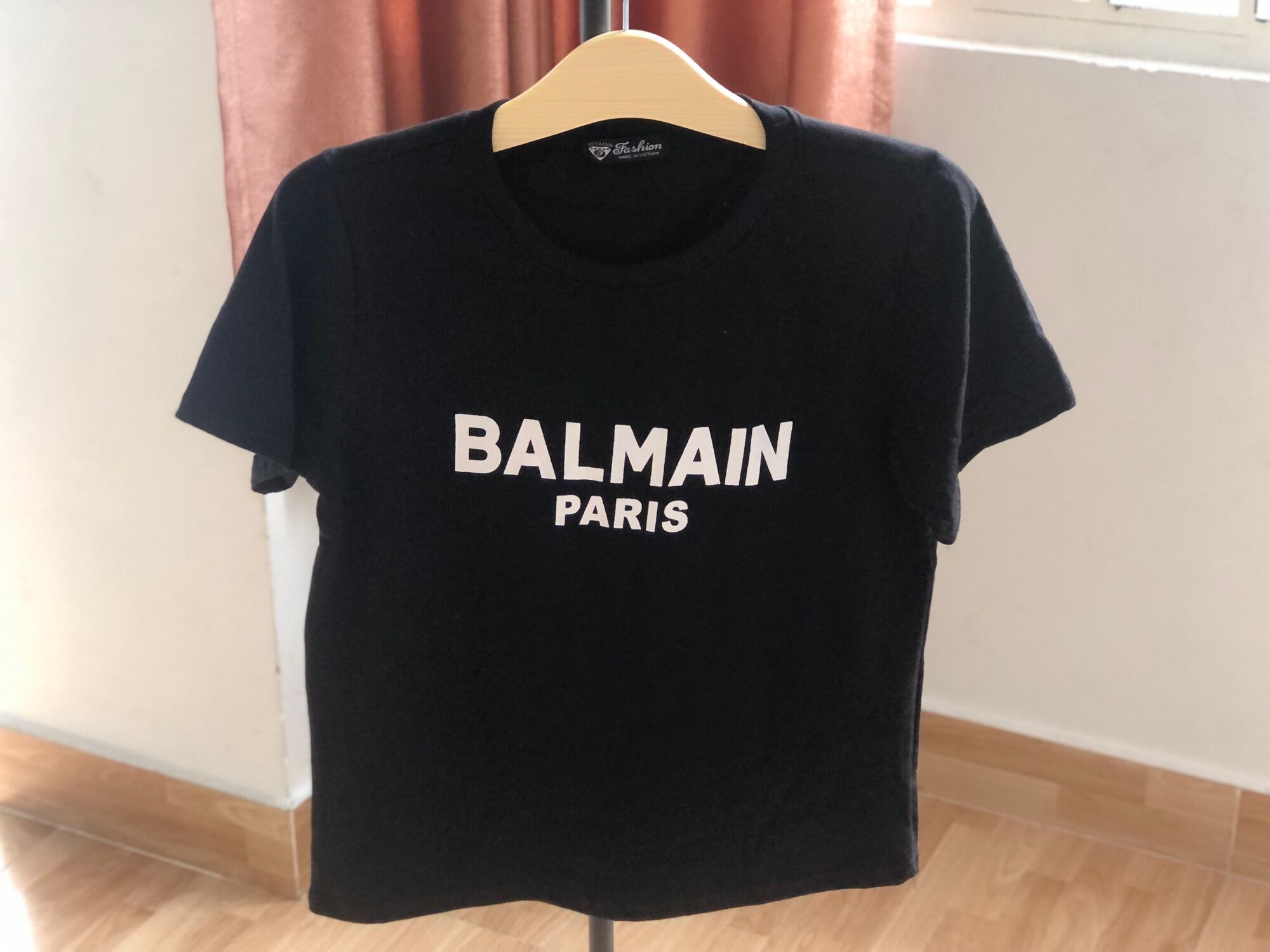 Áo phông nữ Balmain