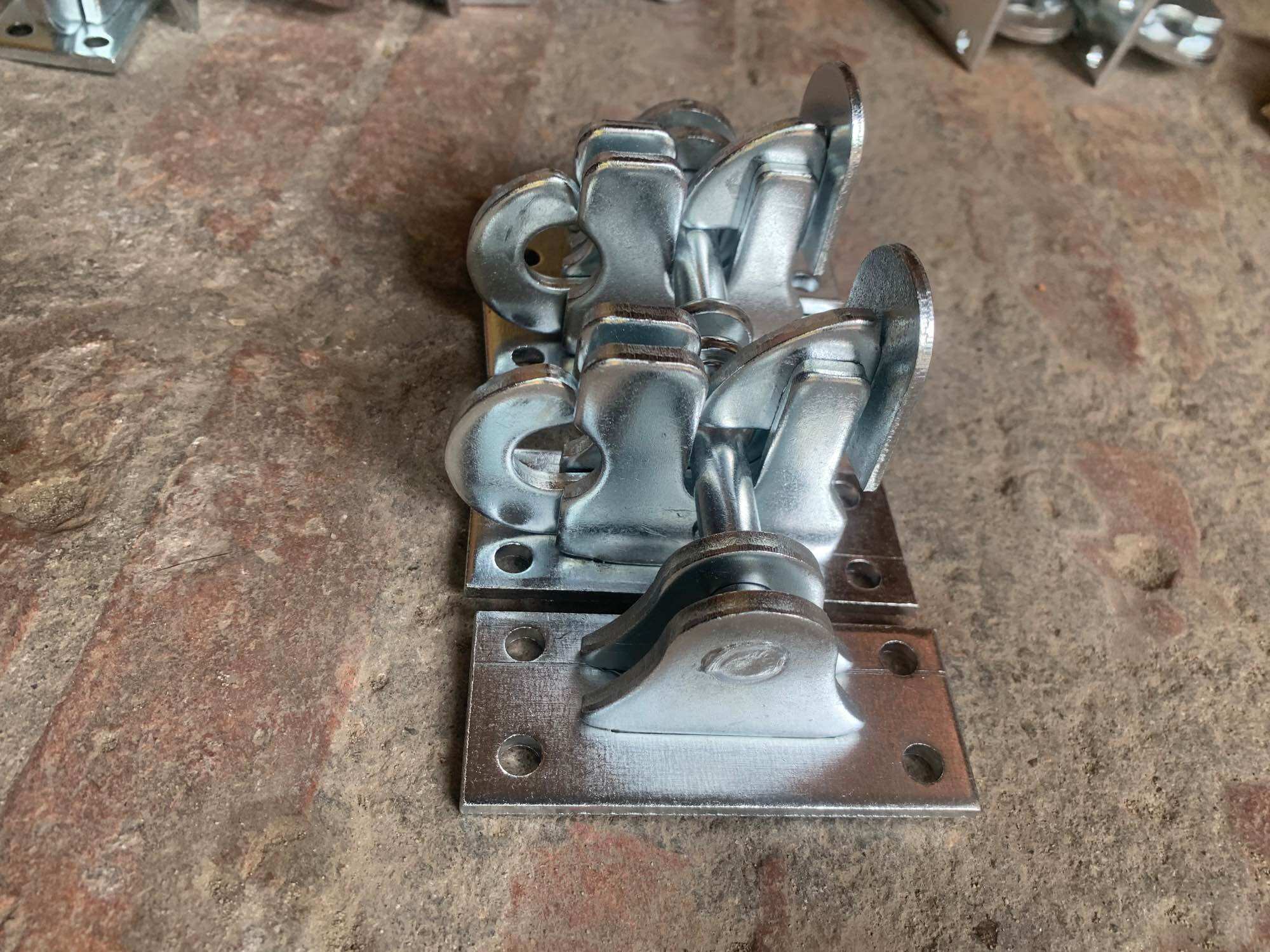 Chốt cửa tự động inox304