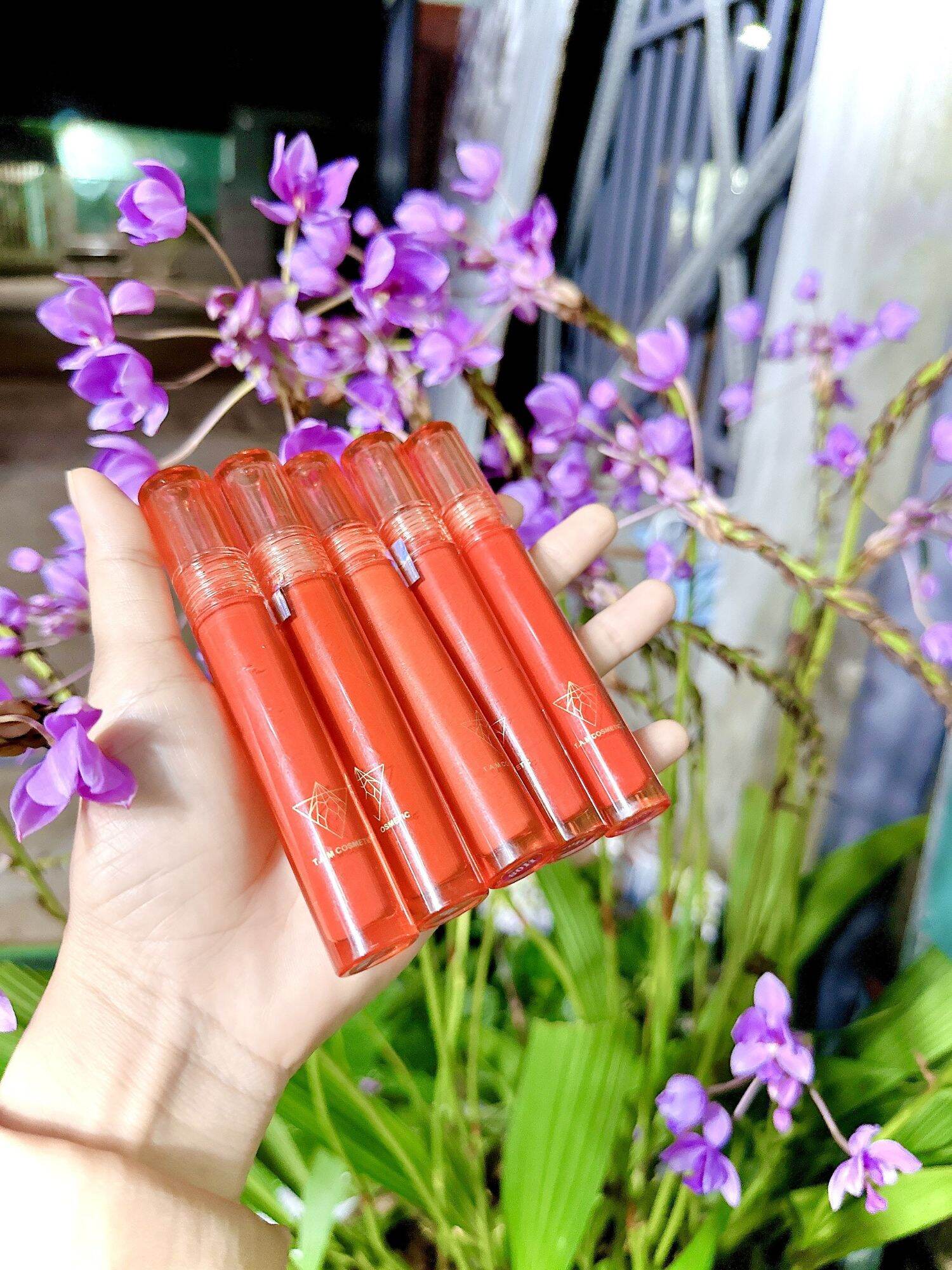 Đỏ rose _Son kem dolly super matte hot trend 2021