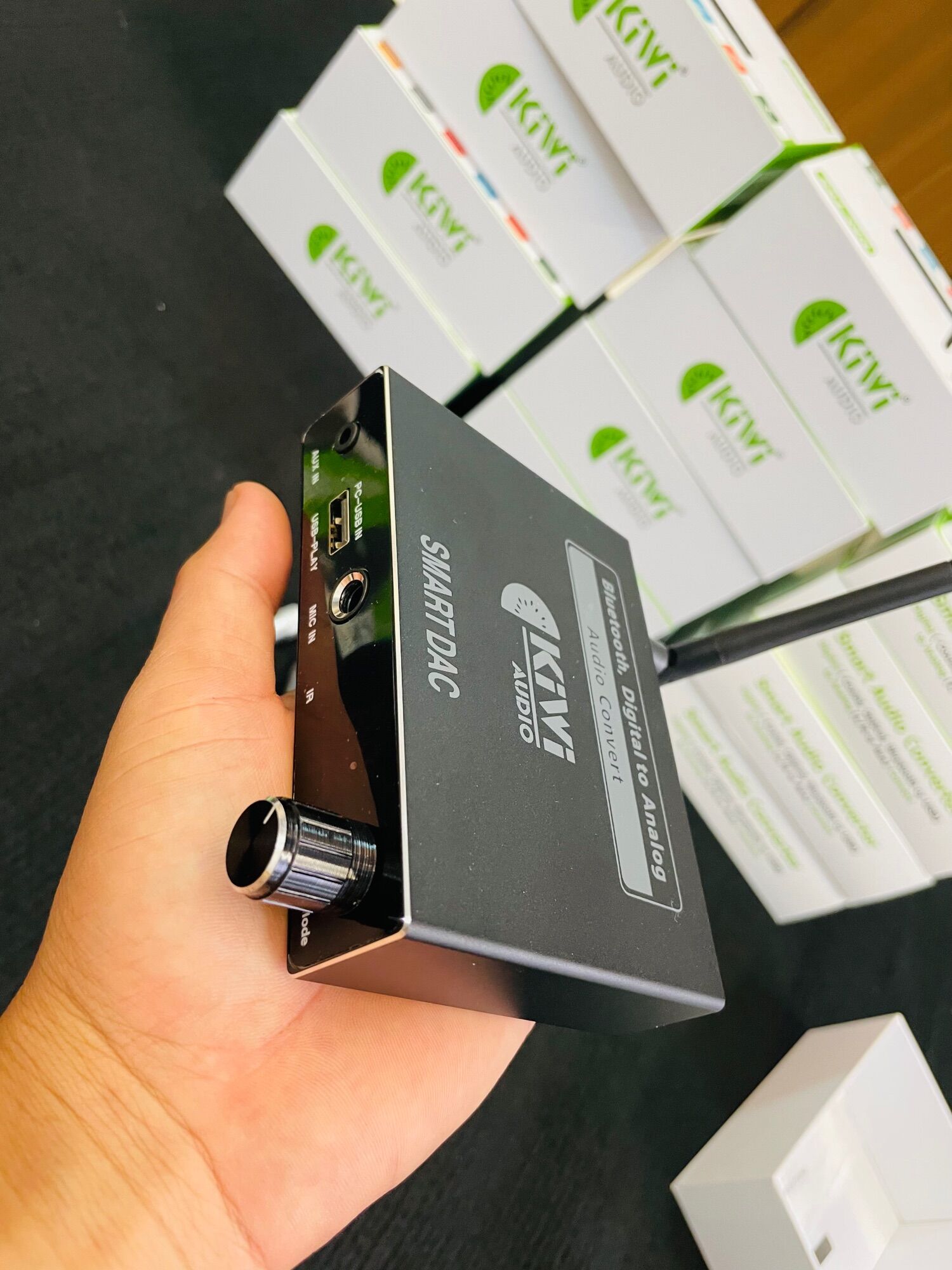 Bộ Giải mã Âm thanh Kiwi FX9