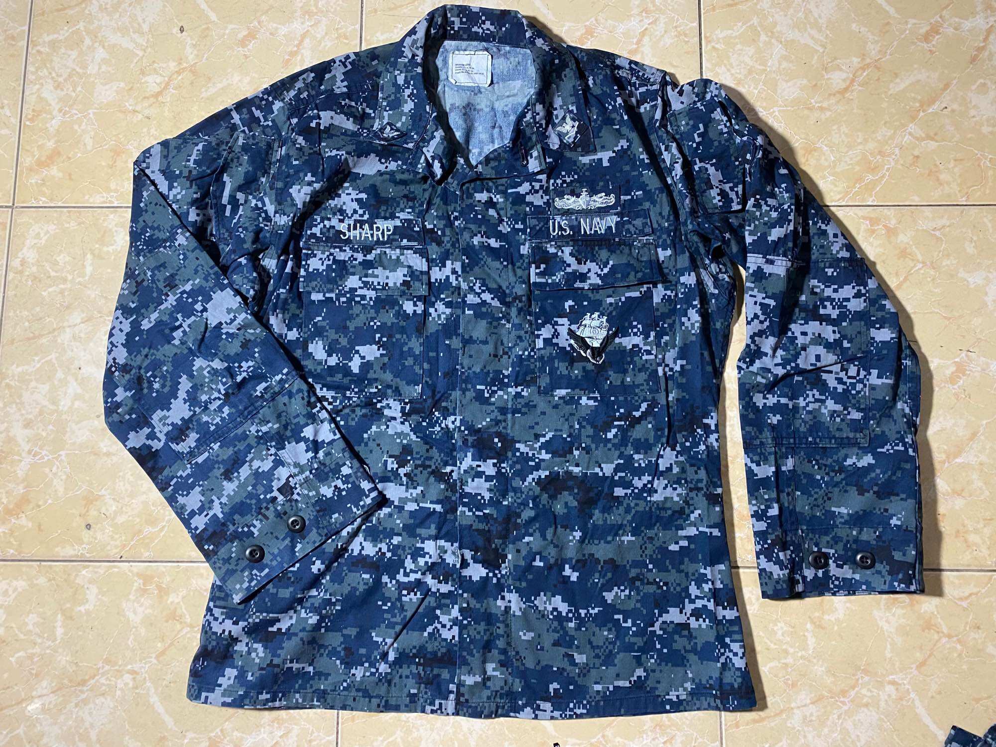 BỘ QUẦN ÁO NAVY USA