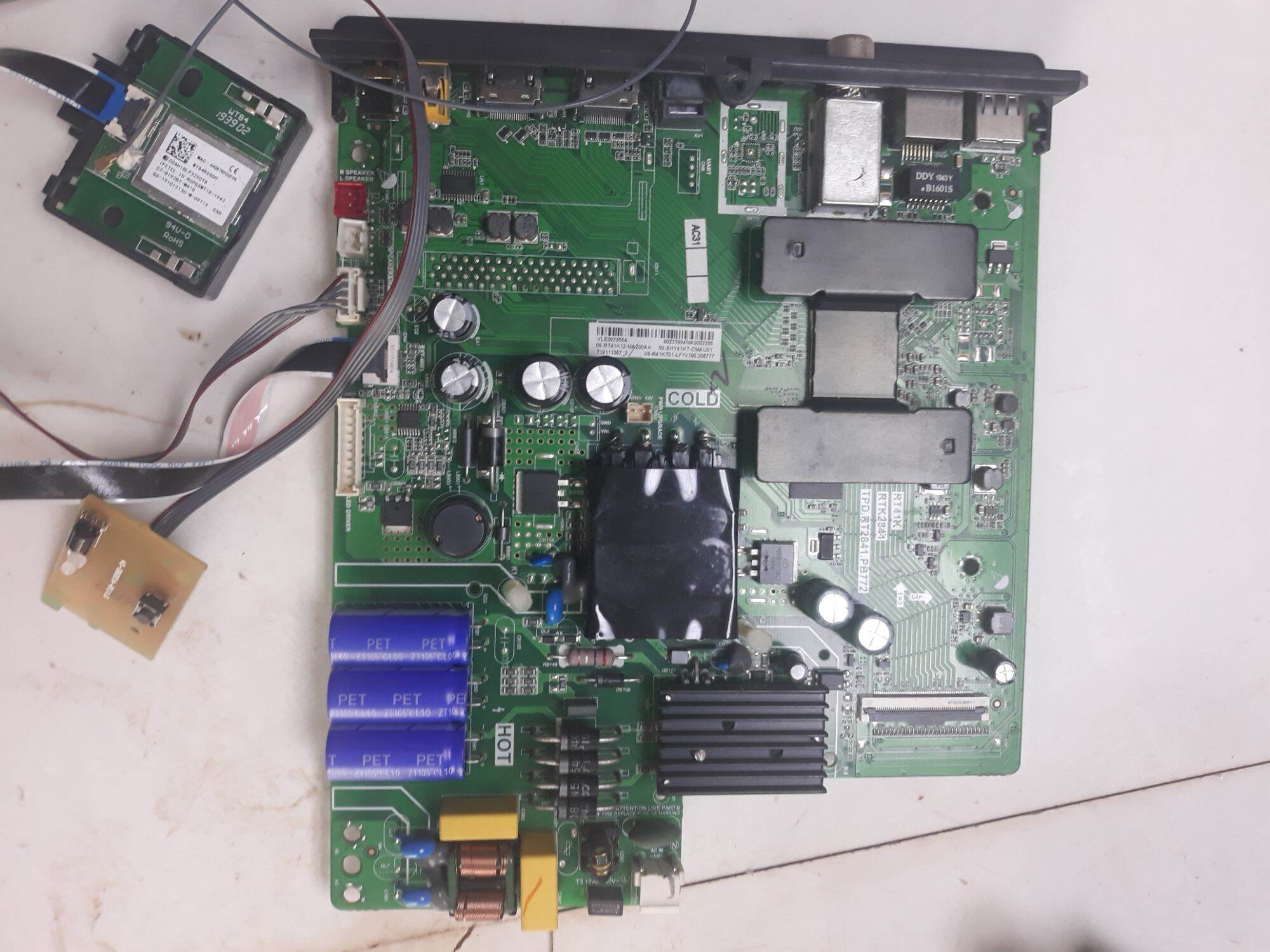 BO TIVI  TCL model  L40S6500
