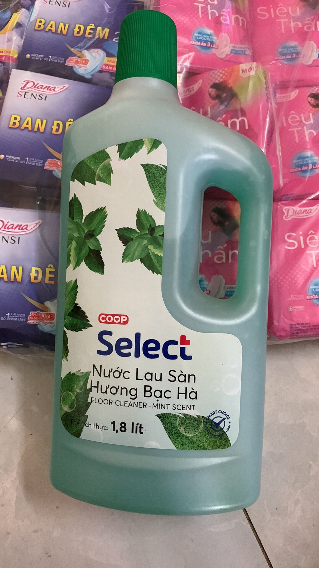 Nước lau sàn hương bạc hà