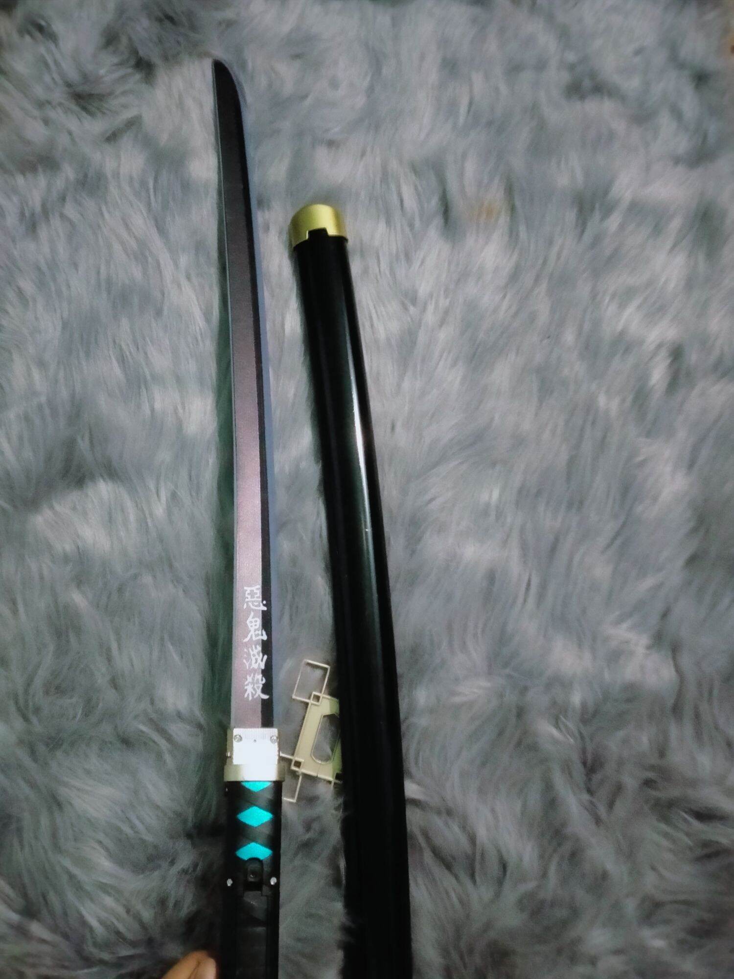 Kiếm Kimetsu no Yaiba