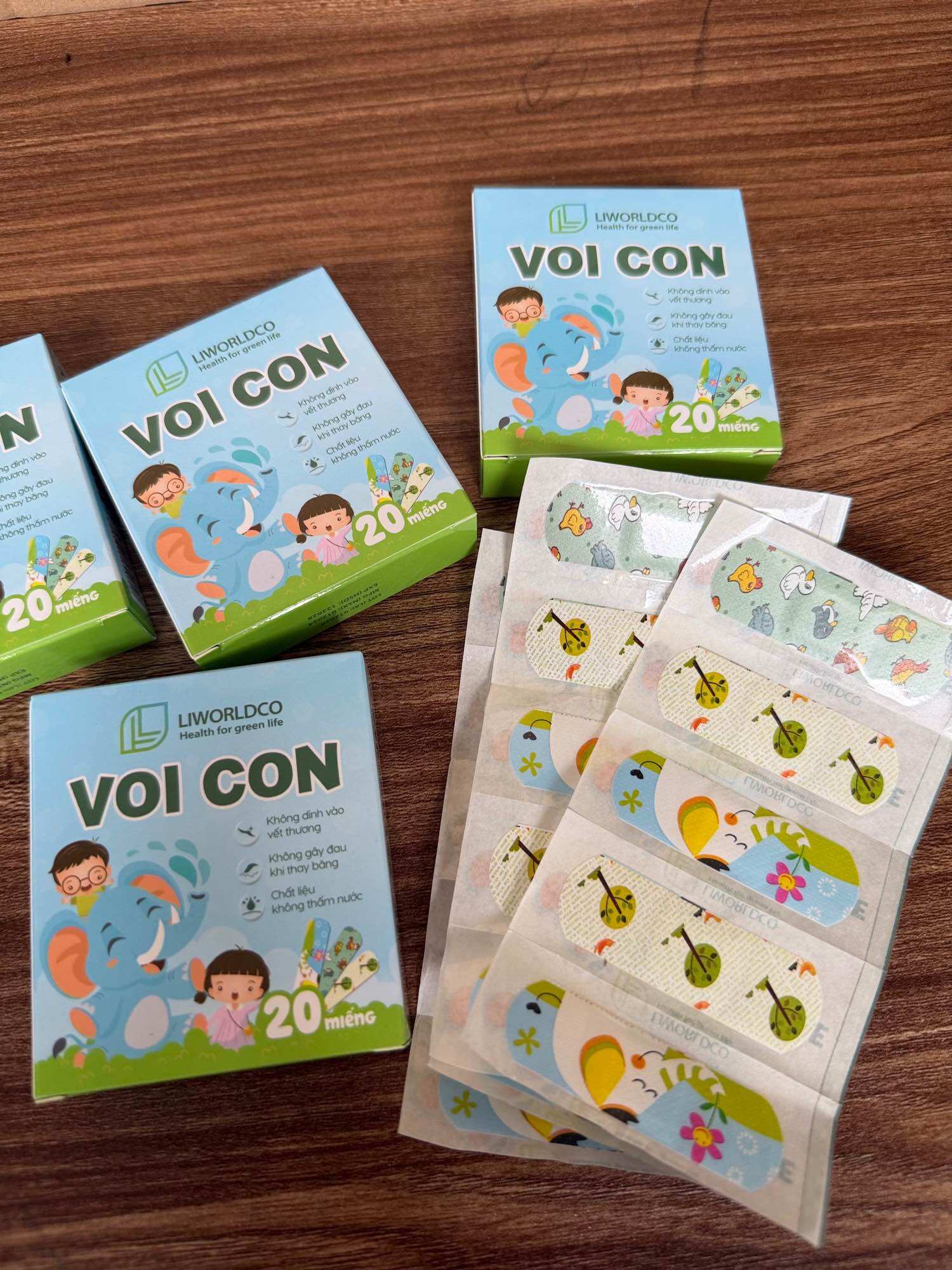 Băng cá nhân trẻ em con voi hộp 20 miếng tiện lợi dính chắc dễ sử dụng