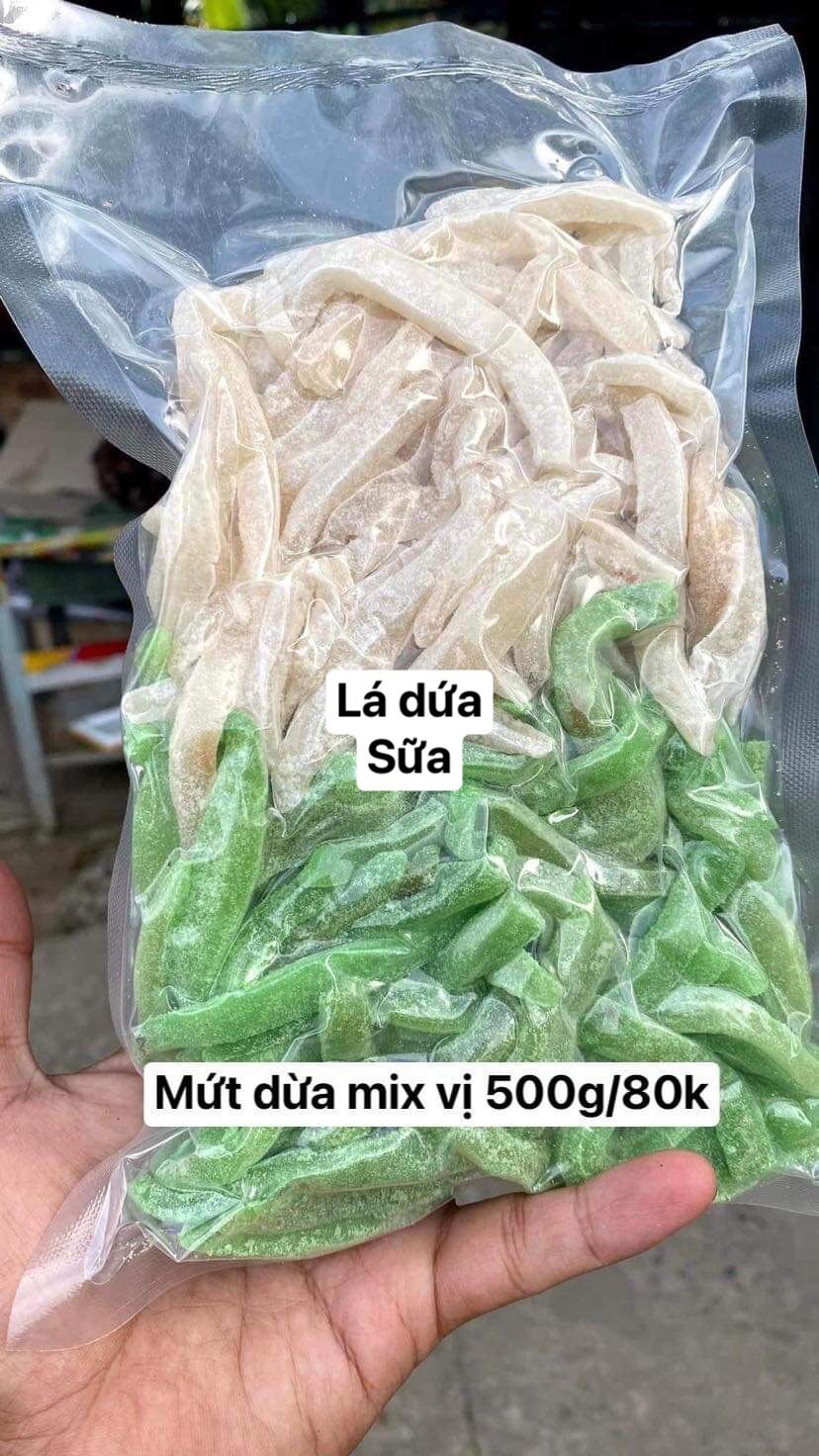 Mứt dừa non 80k/500gr