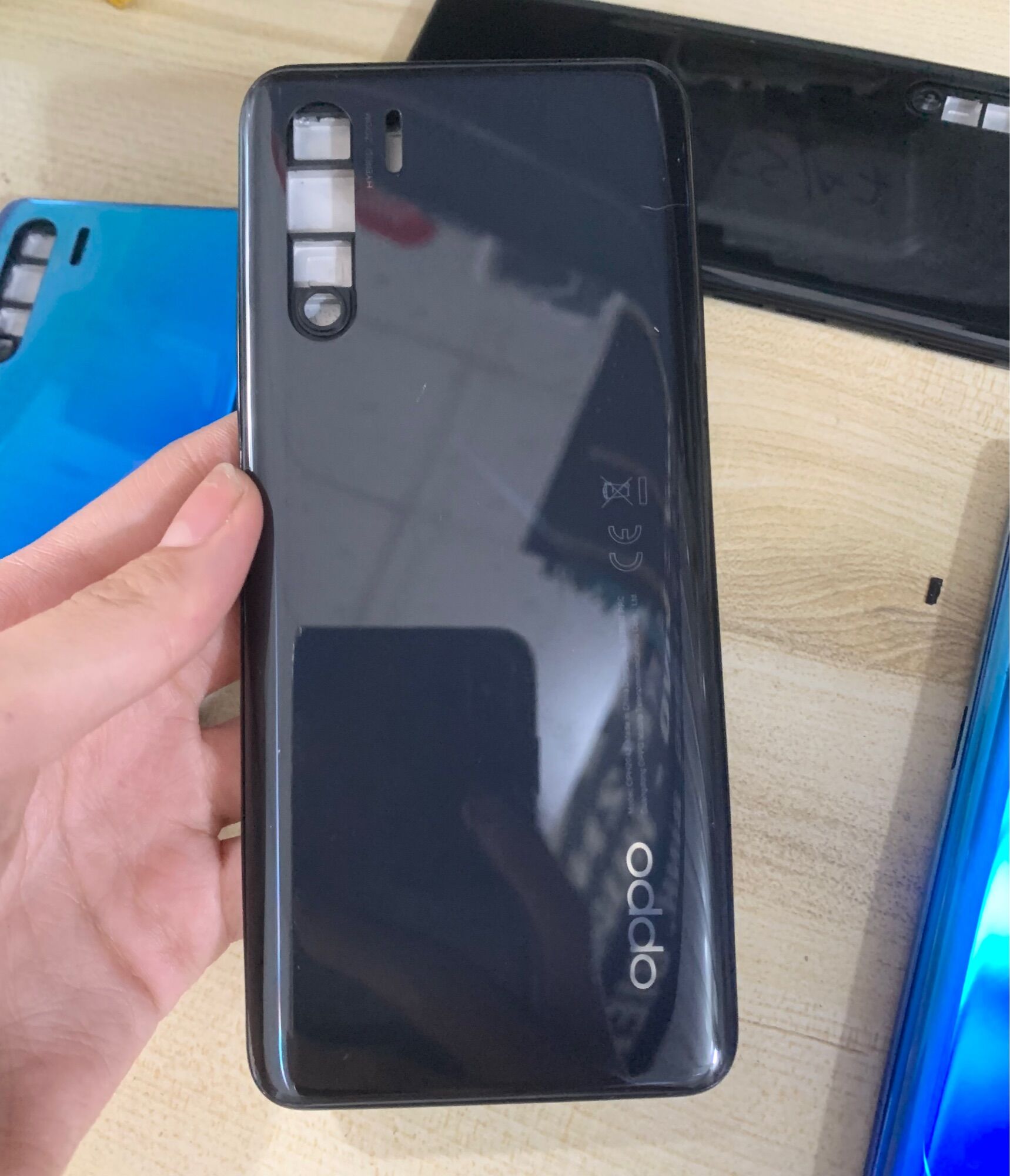 Bộ vỏ sườn oppo reno 3 zin hàng cao cấp.