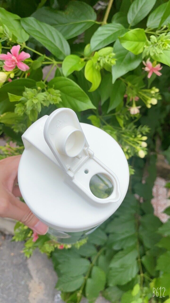 BÌNH NƯỚC LOCK & LOCK 1.2L (QT Nescafe)