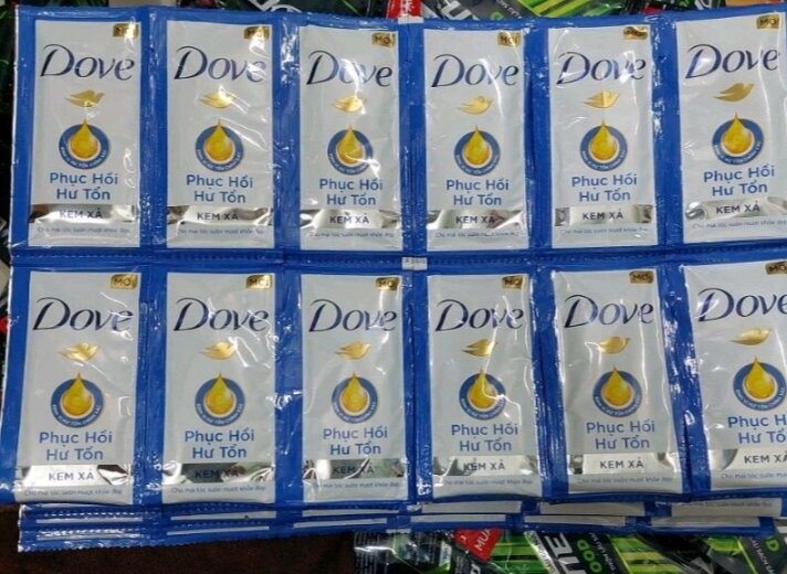 Dầu Xả Dove dây 10 gói×6g