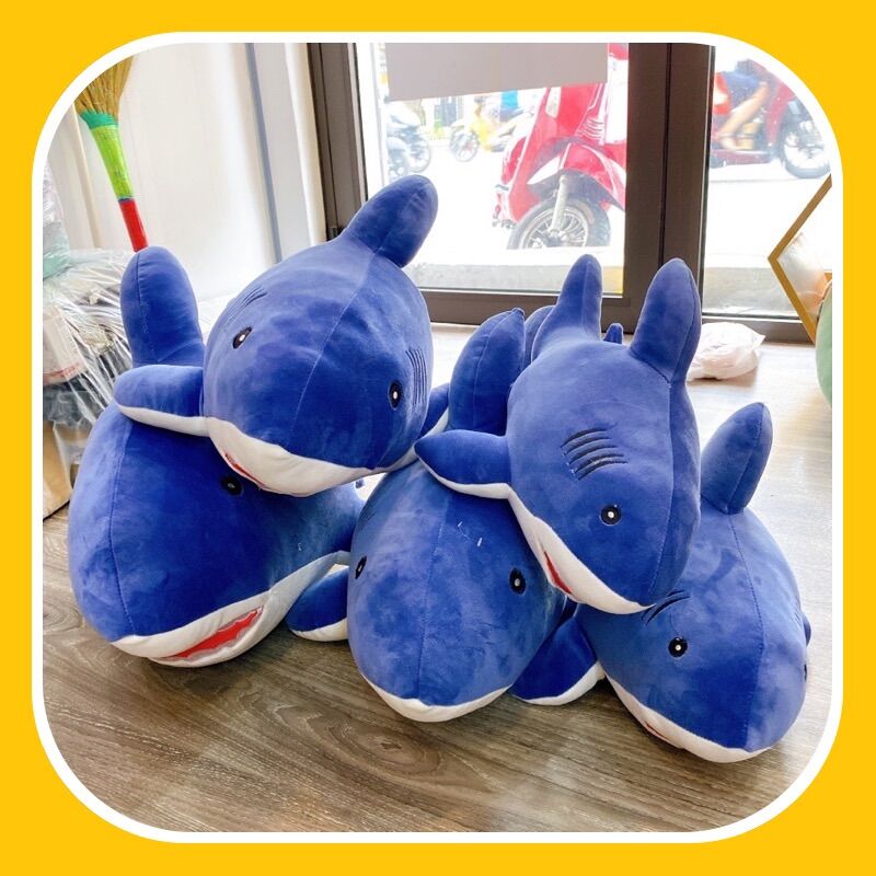 Thú bông cá mập co giãn bốn chiều baby shark