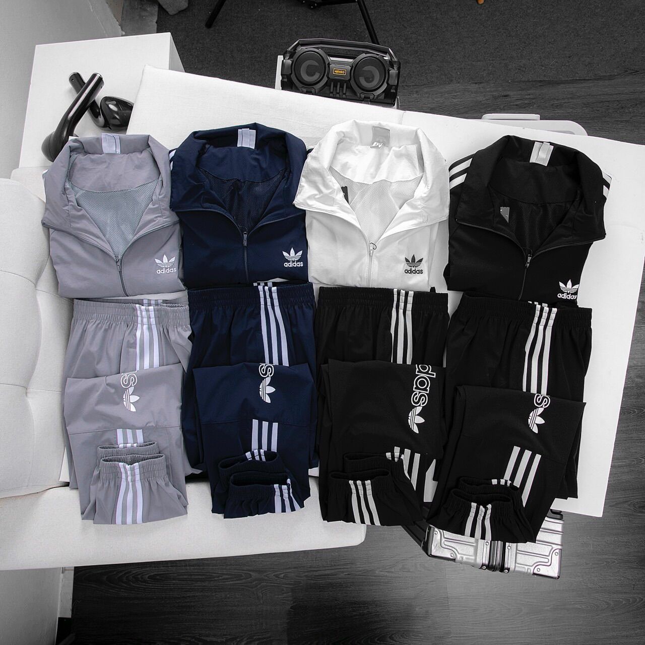 Bộ Thể Thao Gió mềm Adidass dư xịn full tem tag