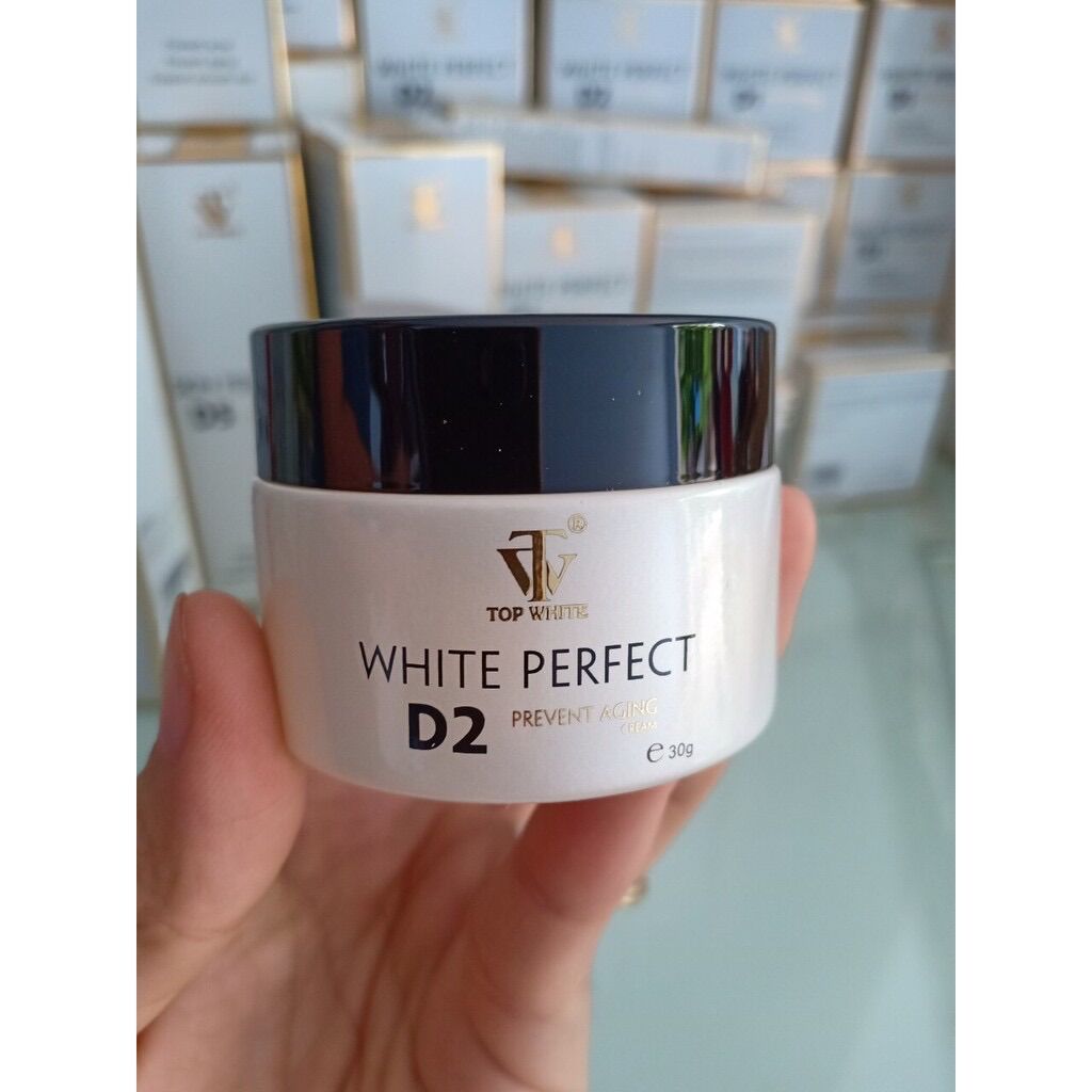 D2 topwhite chính hãng