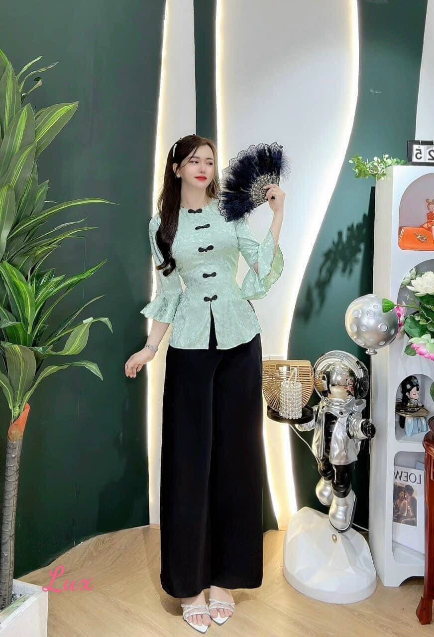 Sét bộ bà ba gấm tay loe th