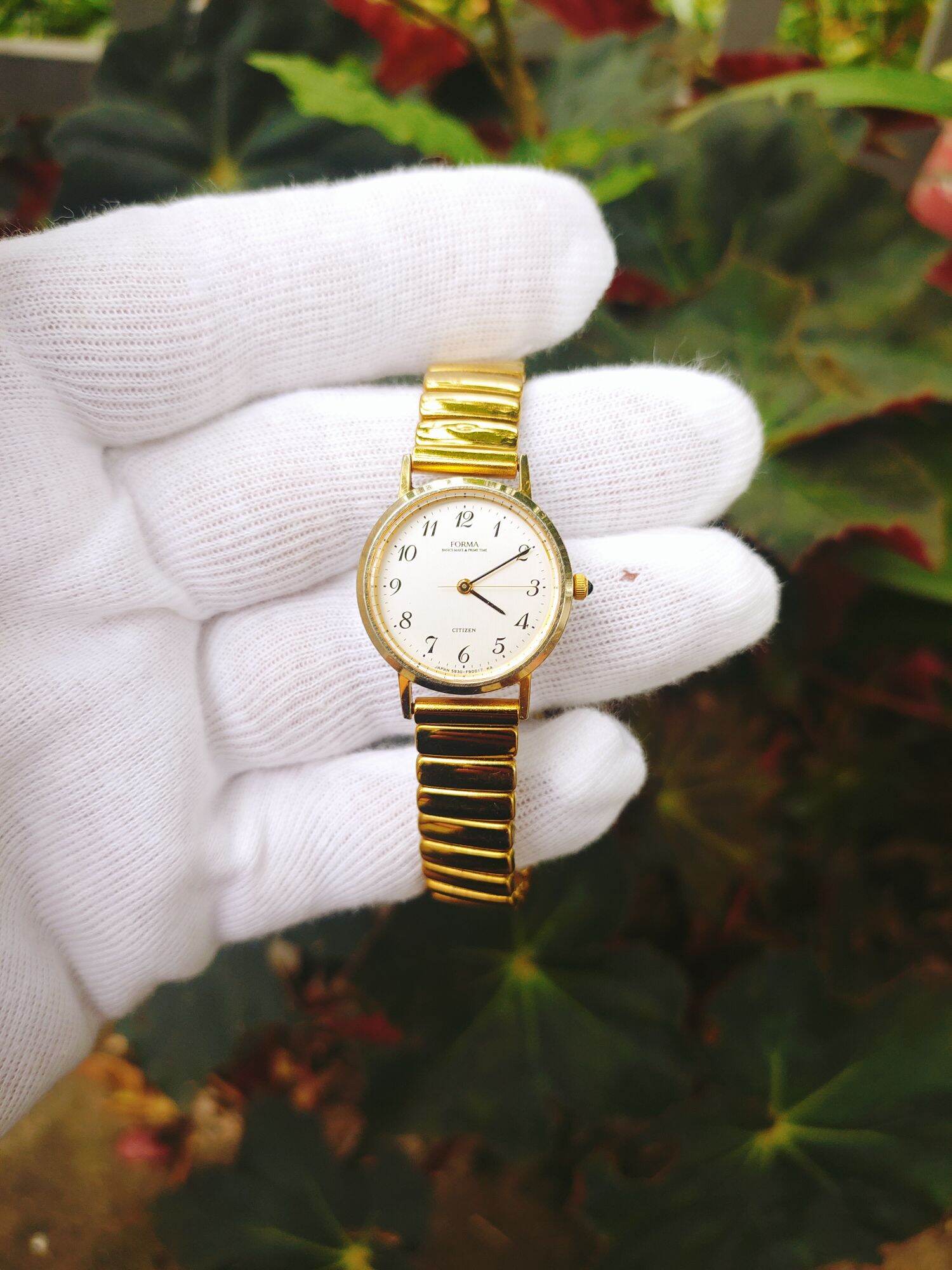  Đồng hồ nữ Citizen nữ bọc vàng dây chun siêu đẹp  size mặt nữ tính 24mm  hình thức 99% 