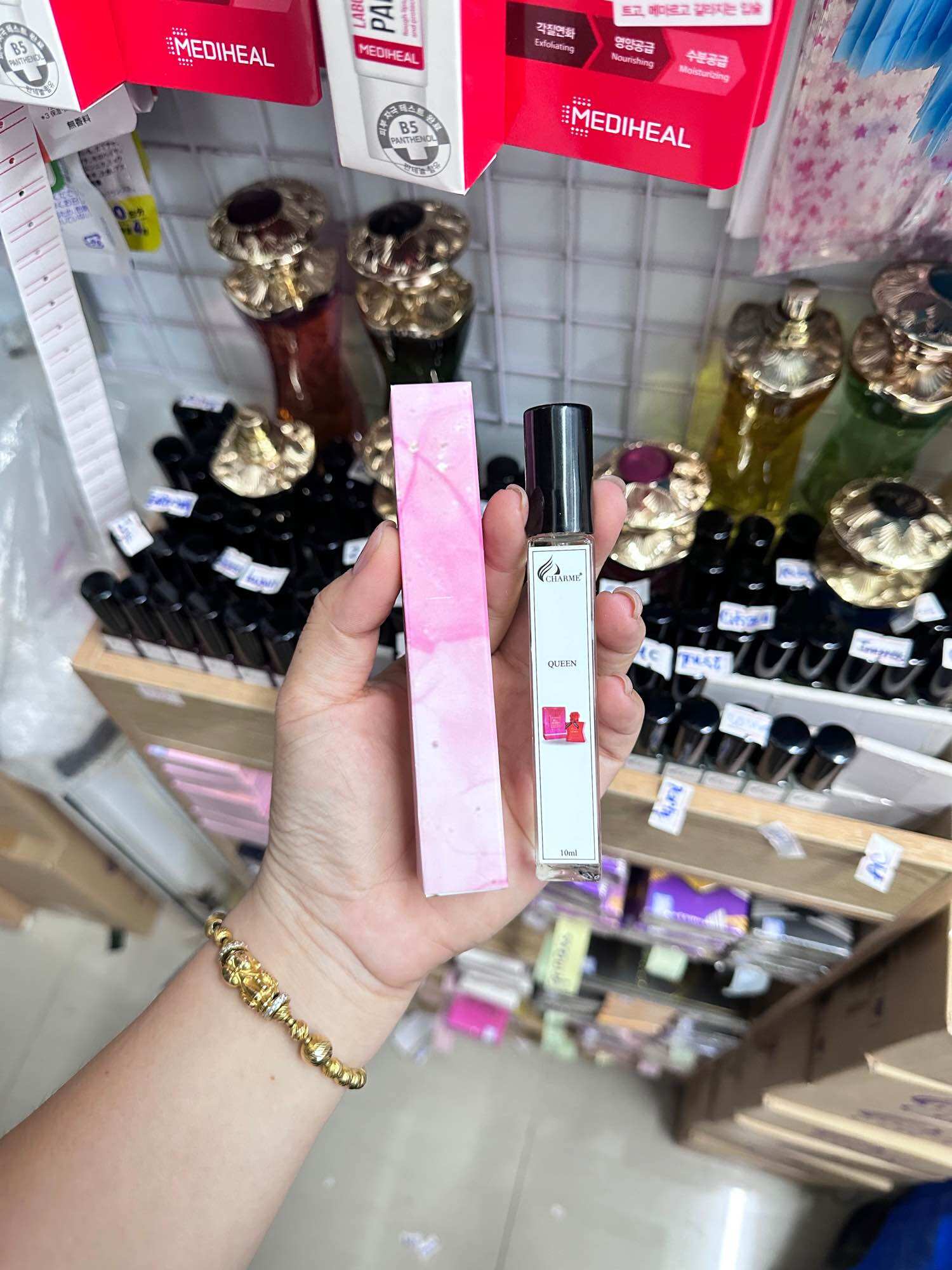 Nước hoa queen 100ml