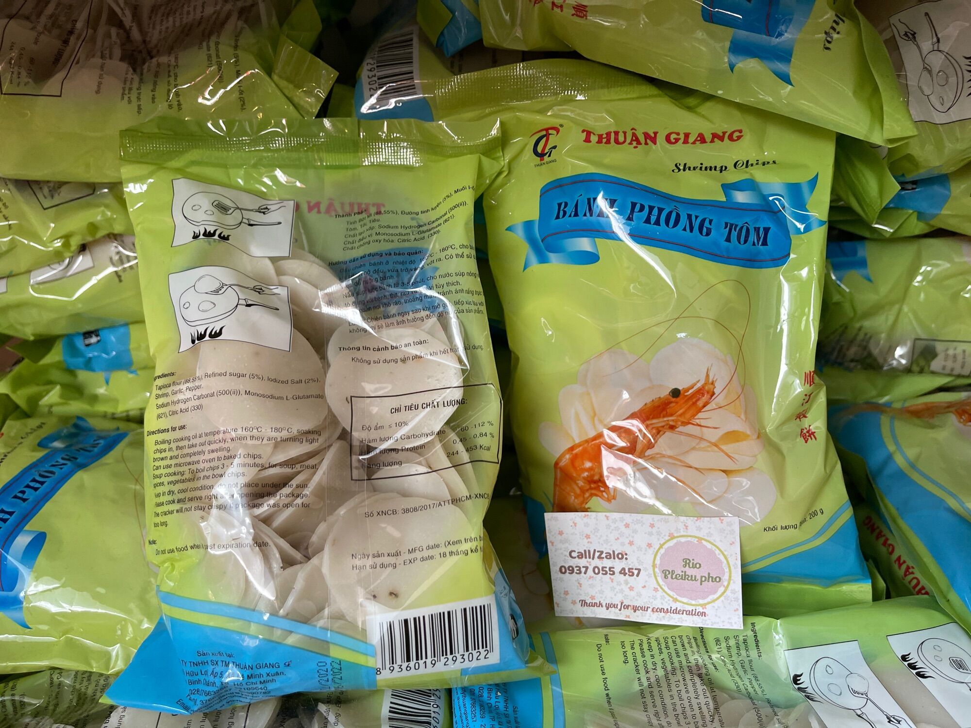 Bánh phồng tôm tiêu