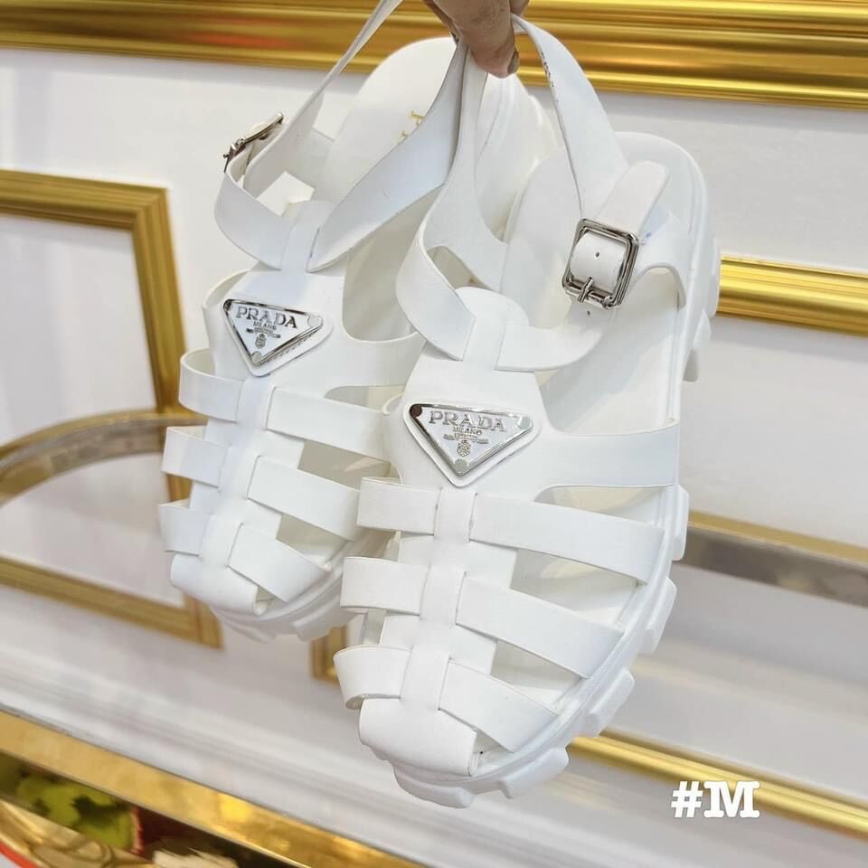 Giày sandal quai rọ đế độn