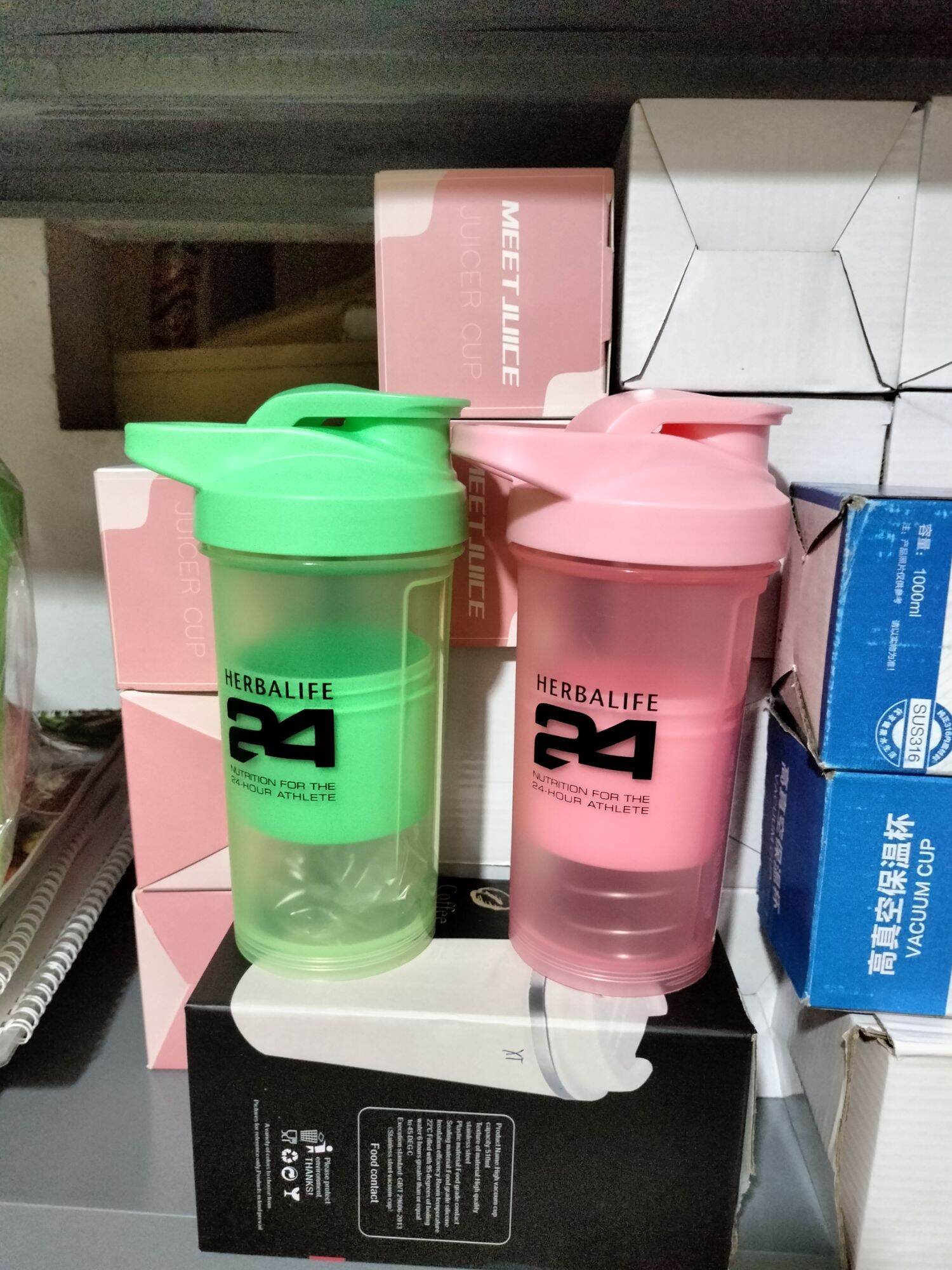 Bình lắc 2 ngăn 500ml HBL siêu tiện lợi