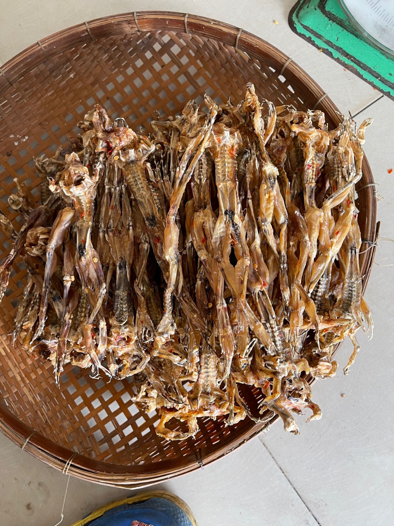 Khô nhái lạt ngon 1kg 480k