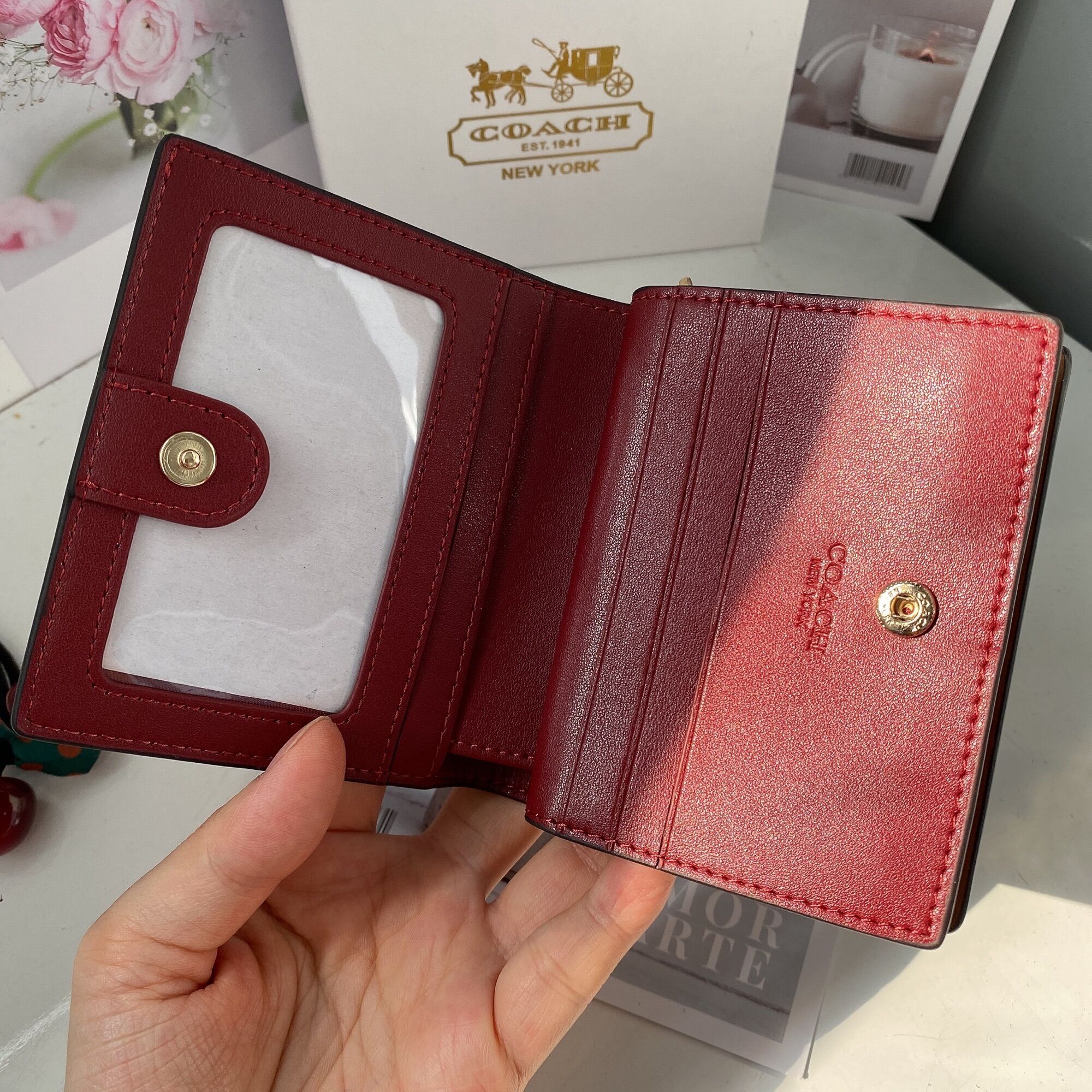 VÍ COACH - SNAP WALLET IN RAINBOW SIGNATURE CANVAS✅ (C4536)
