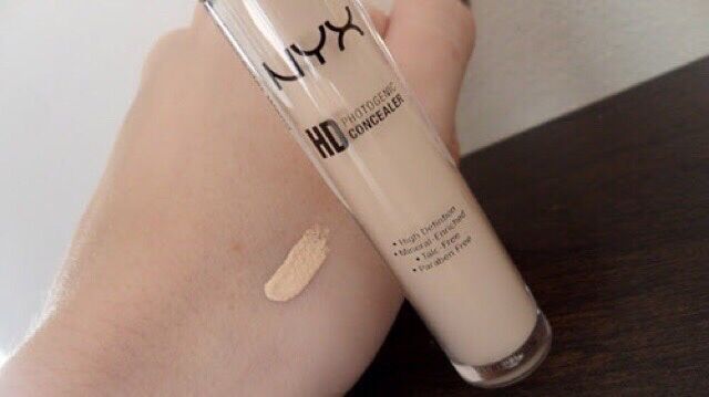 Che khuyết điểm – NYX HD Photogenic Concealer