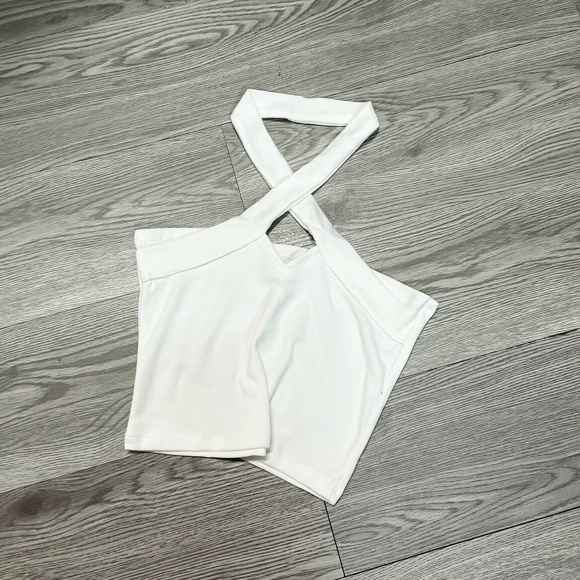 Áo yếm cổ chéo TU BORIP sang xịn