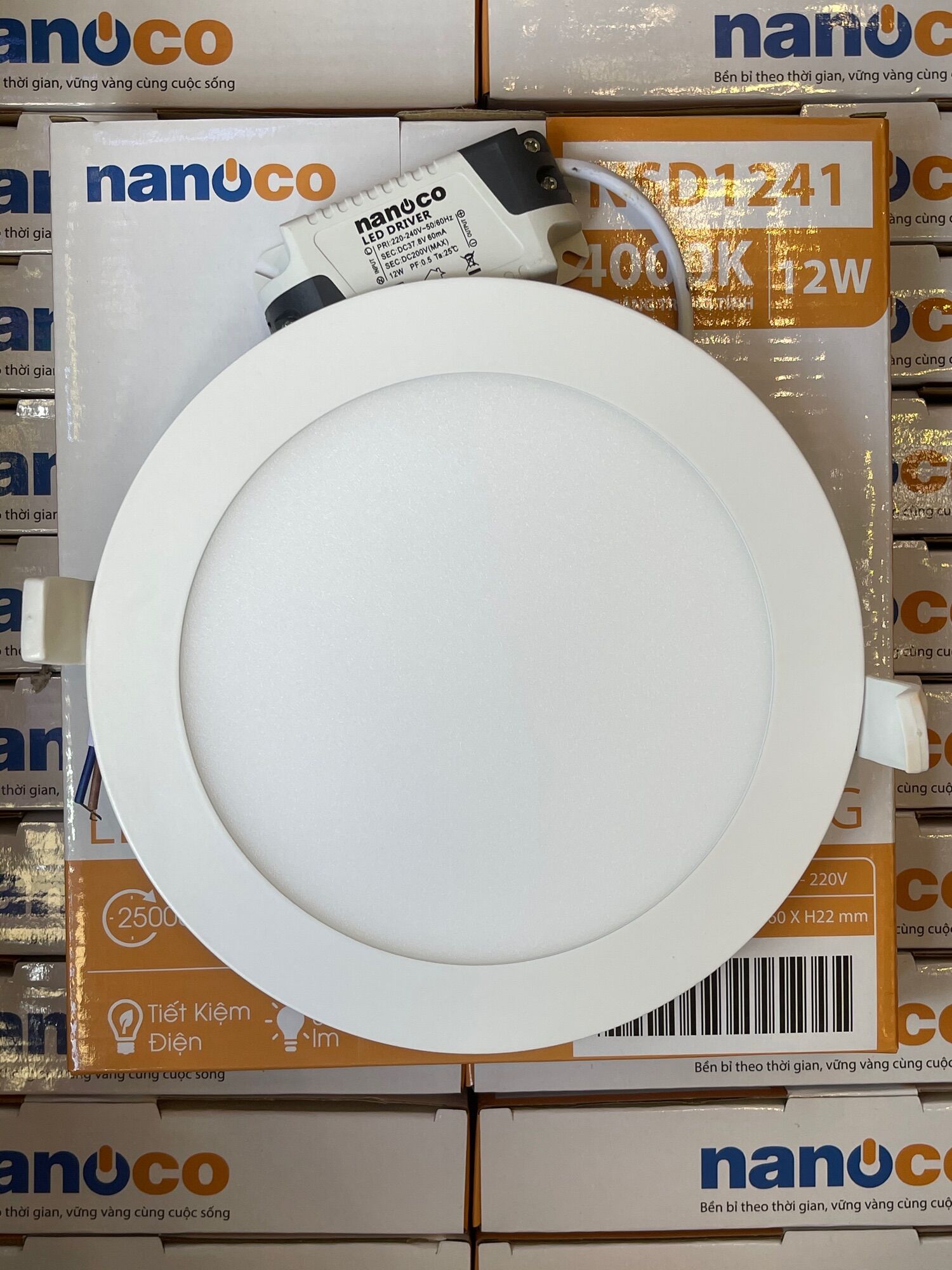 Đèn led âm trần mỏng 12w nanoco khoét lổ phi 155mm. nsd1241 12w nanoco. đèn panel mỏng 12w nanoco. nanoco - panasonic.