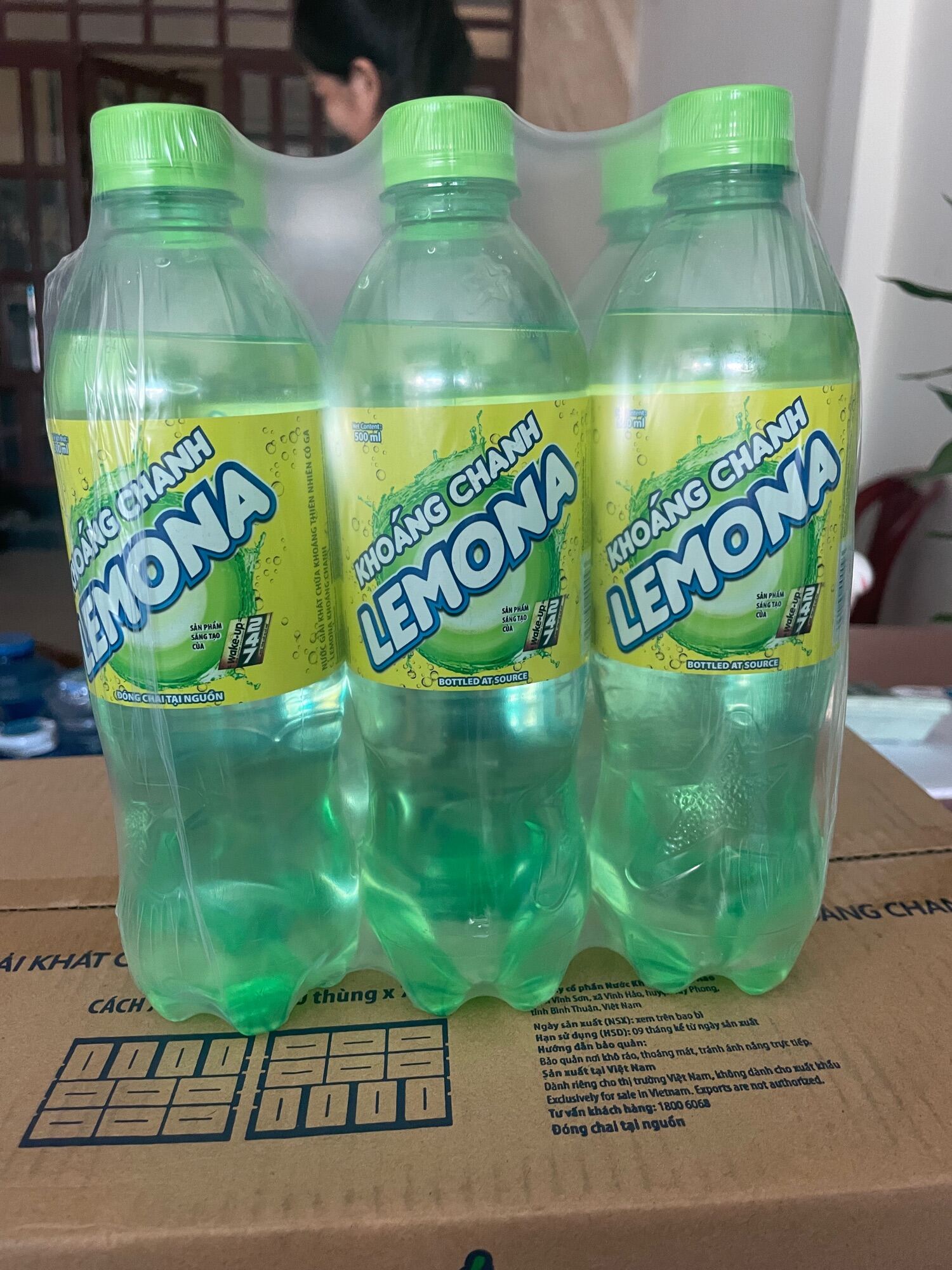 Nước Khoáng Lemona có Ga Vị Chanh 500ml (Thùng 24 chai)