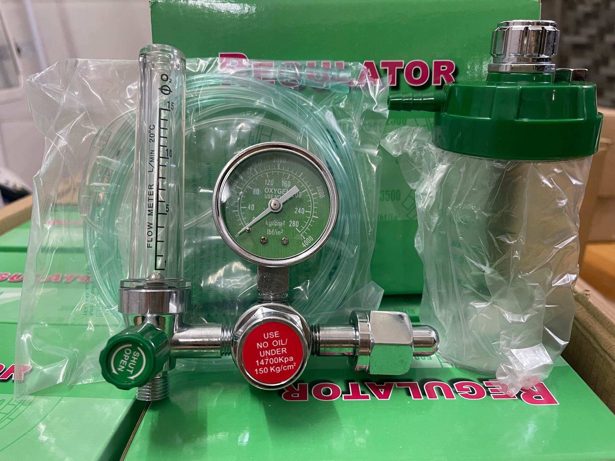 Đồng hồ oxy y tế đo áp suất bình khí Regulator