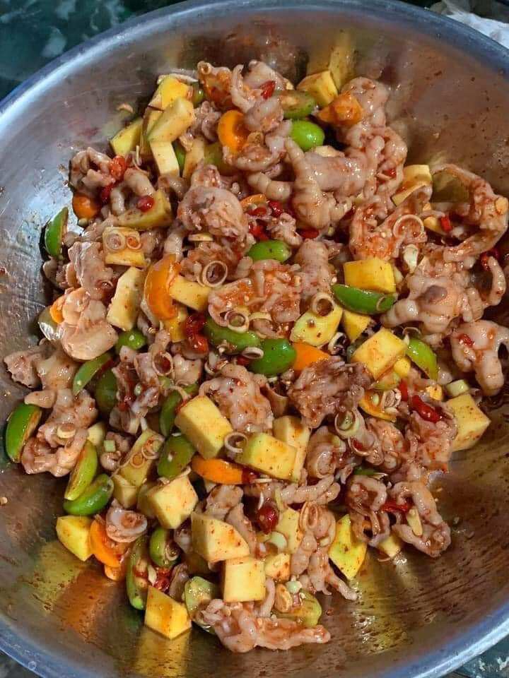 CHÂN GÀ RÚT XƯƠNG