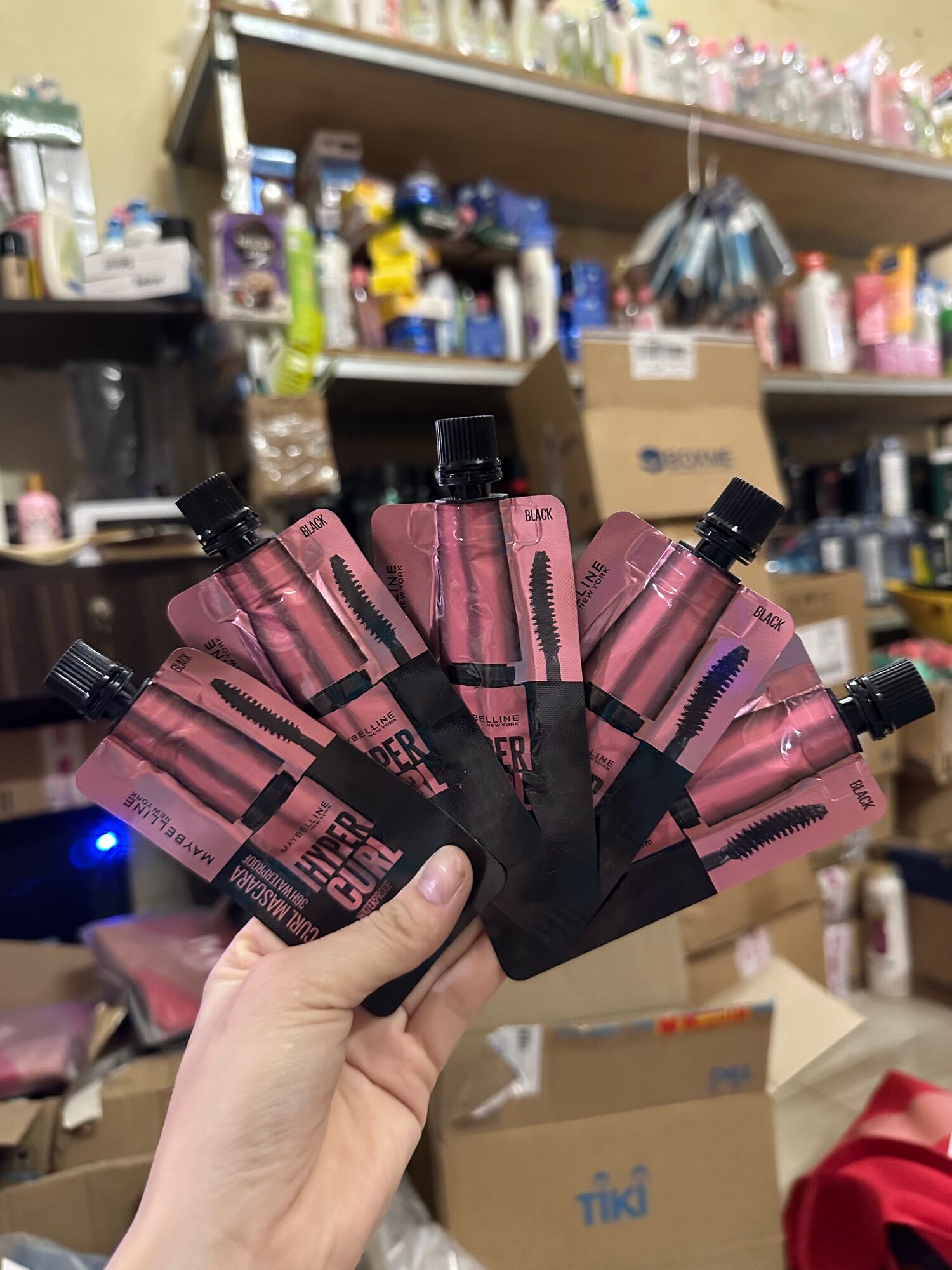 Mascara Làm Cong Và Dày Mi Maybelline Volum' Express Hyper Curl - 3ml