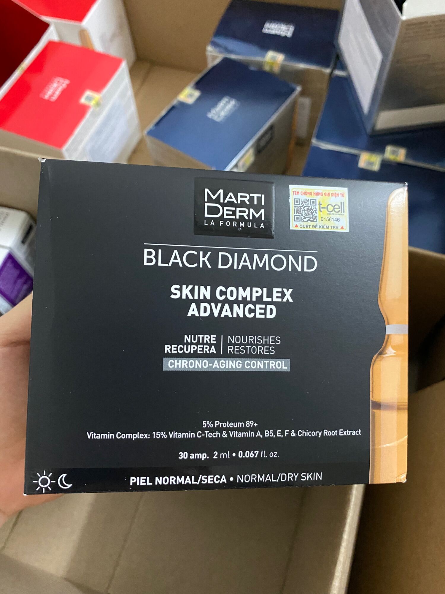 [Nhập Khẩu] Ampoule Chống Oxy Hoá & Làm Sáng Da Martiderm Black Diamond Skin Complex+ - Hộp 30 Ống