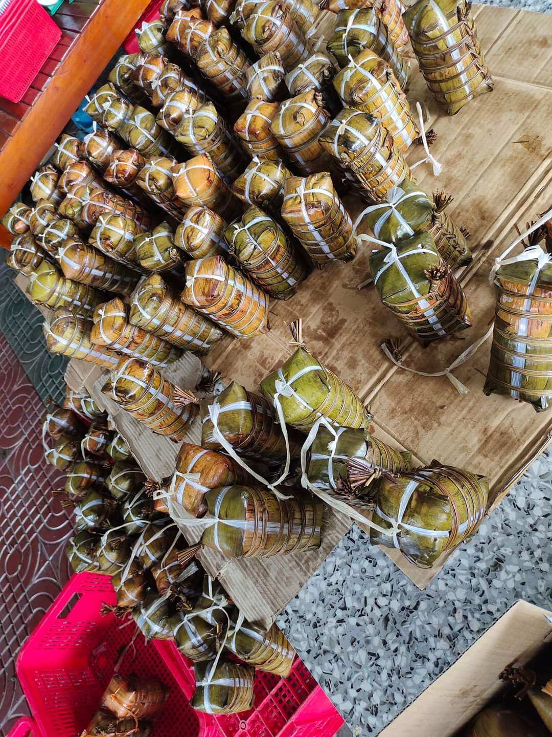 Bánh Tét Chuối đòn 500-600g