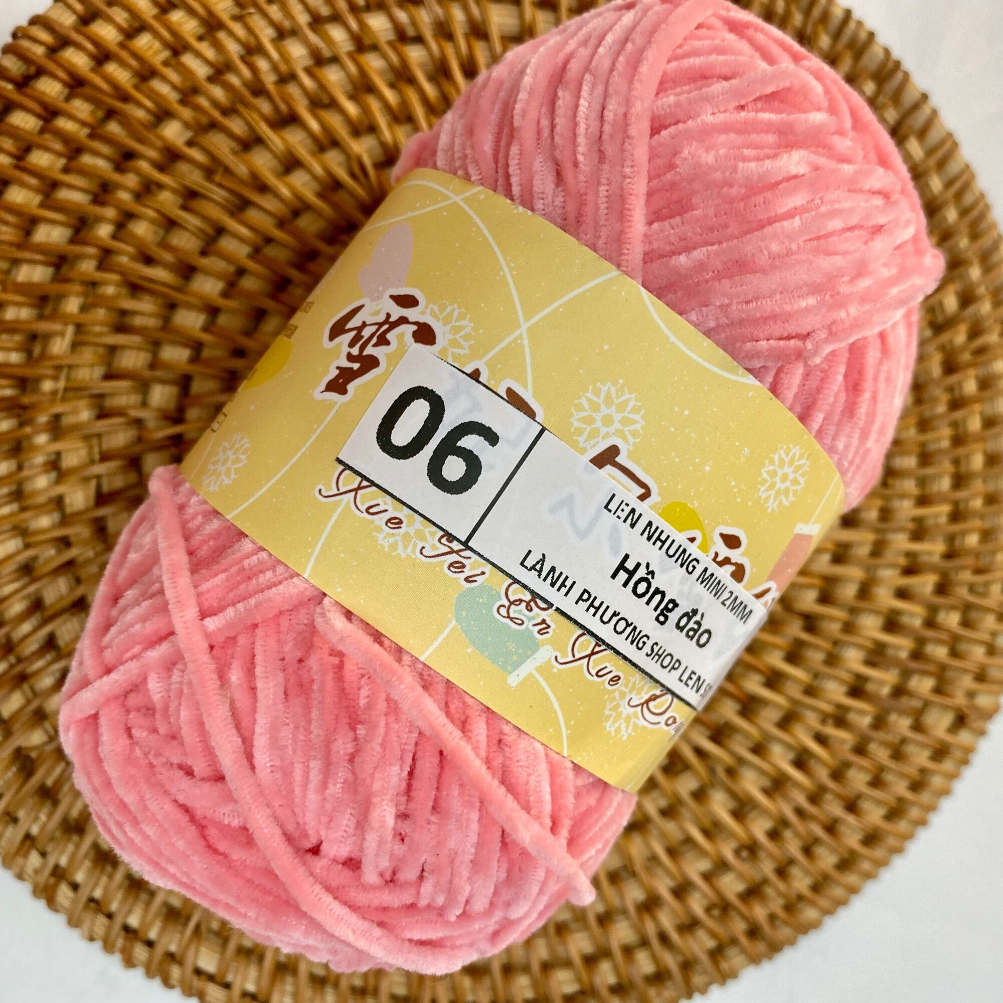 Len nhung mini 2mm cuộn nhỏ 40g, nhung sợi nhỏ móc thú bông